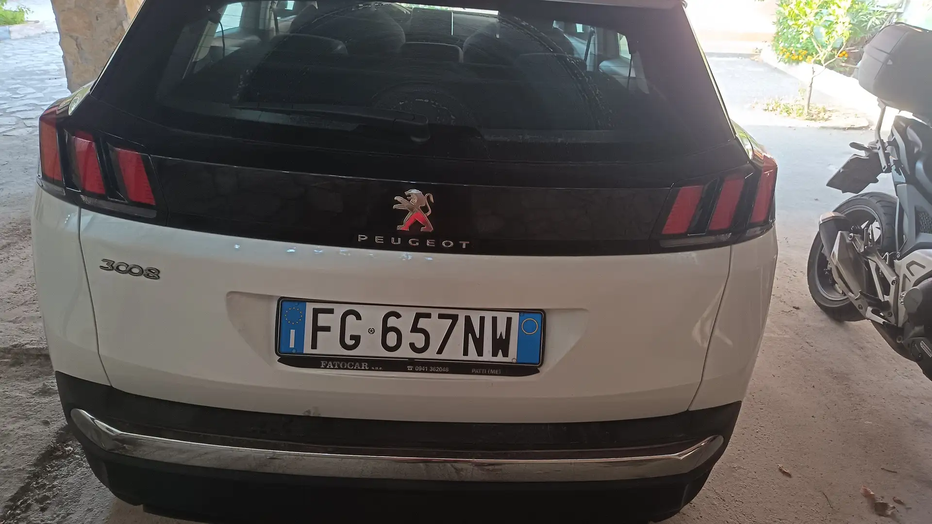 Peugeot 3008 3008 II 20161.6 bluehdi Active s Bianco - 2