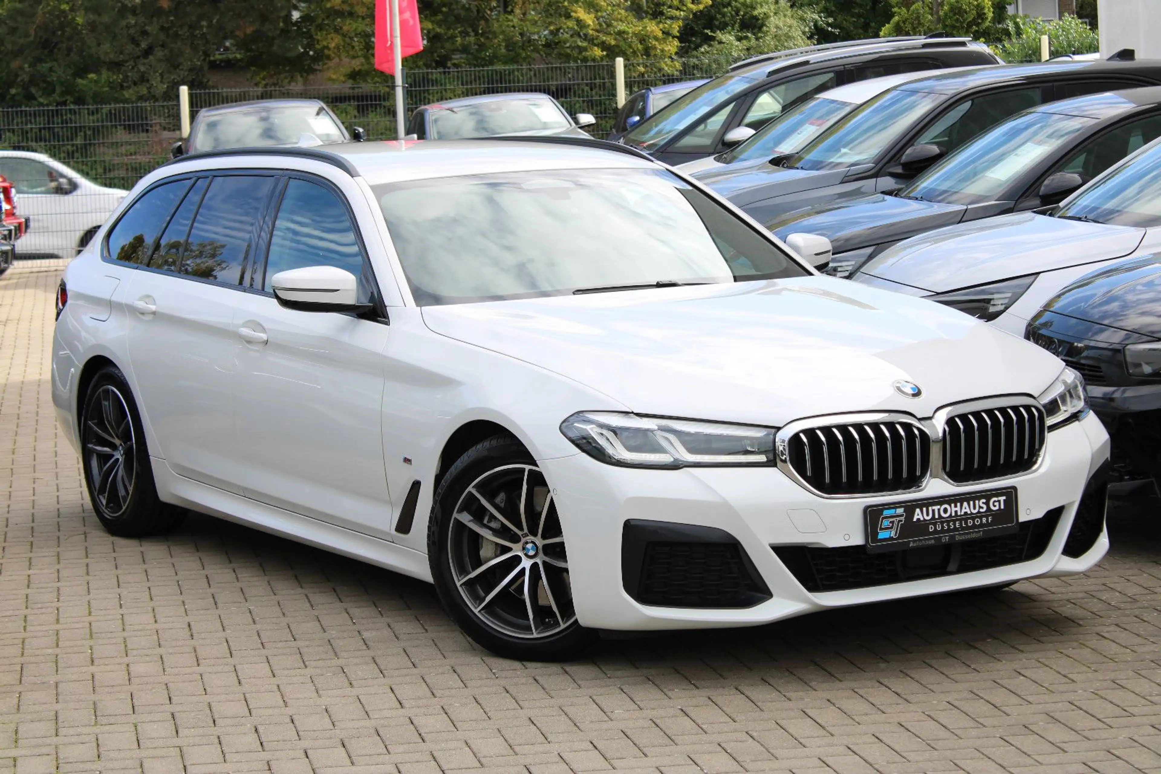 BMW 540 d xDrive Touring M-Paket/ACC/Klima/Navi/AHK — photo 3