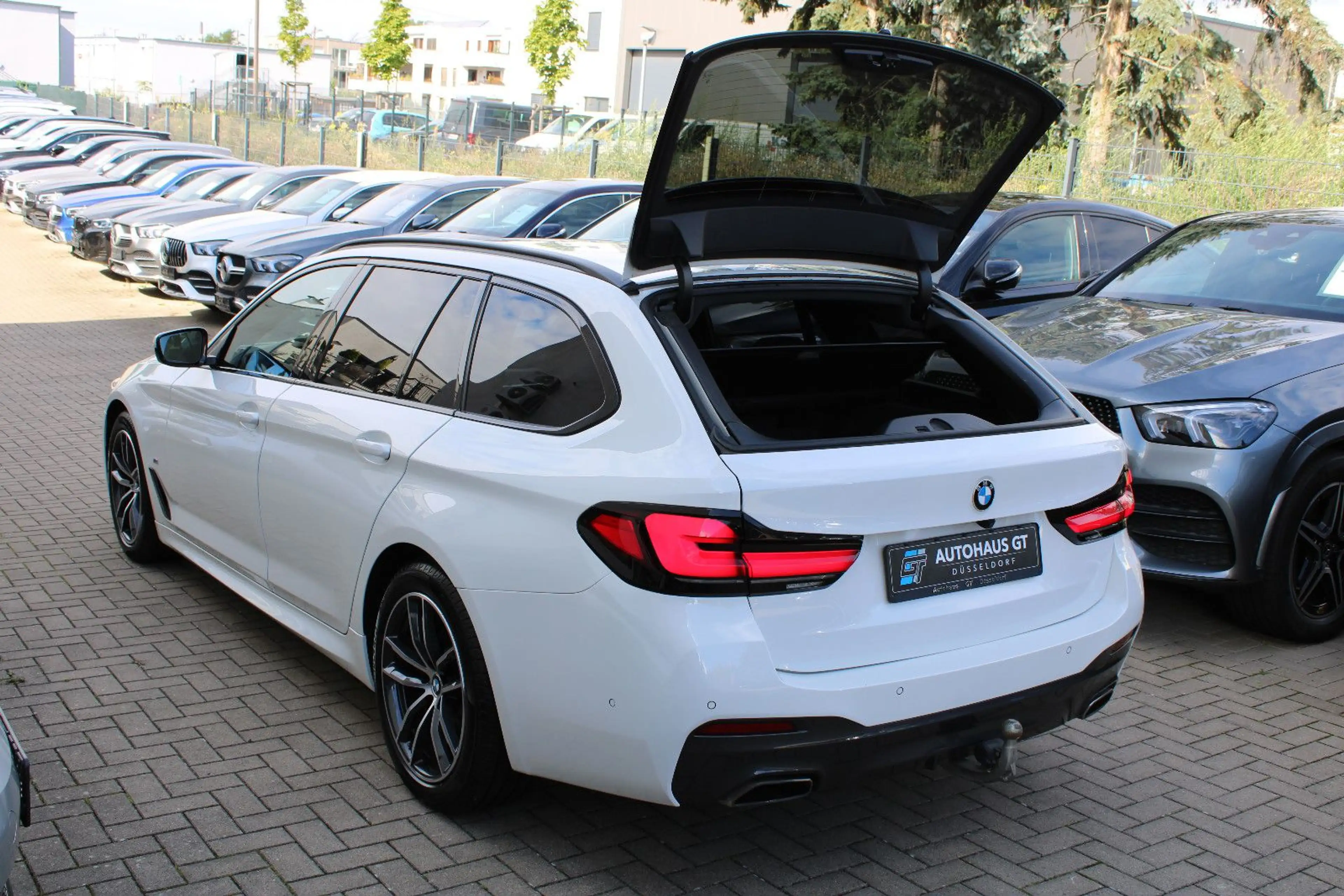 BMW 540 d xDrive Touring M-Paket/ACC/Klima/Navi/AHK — photo 14