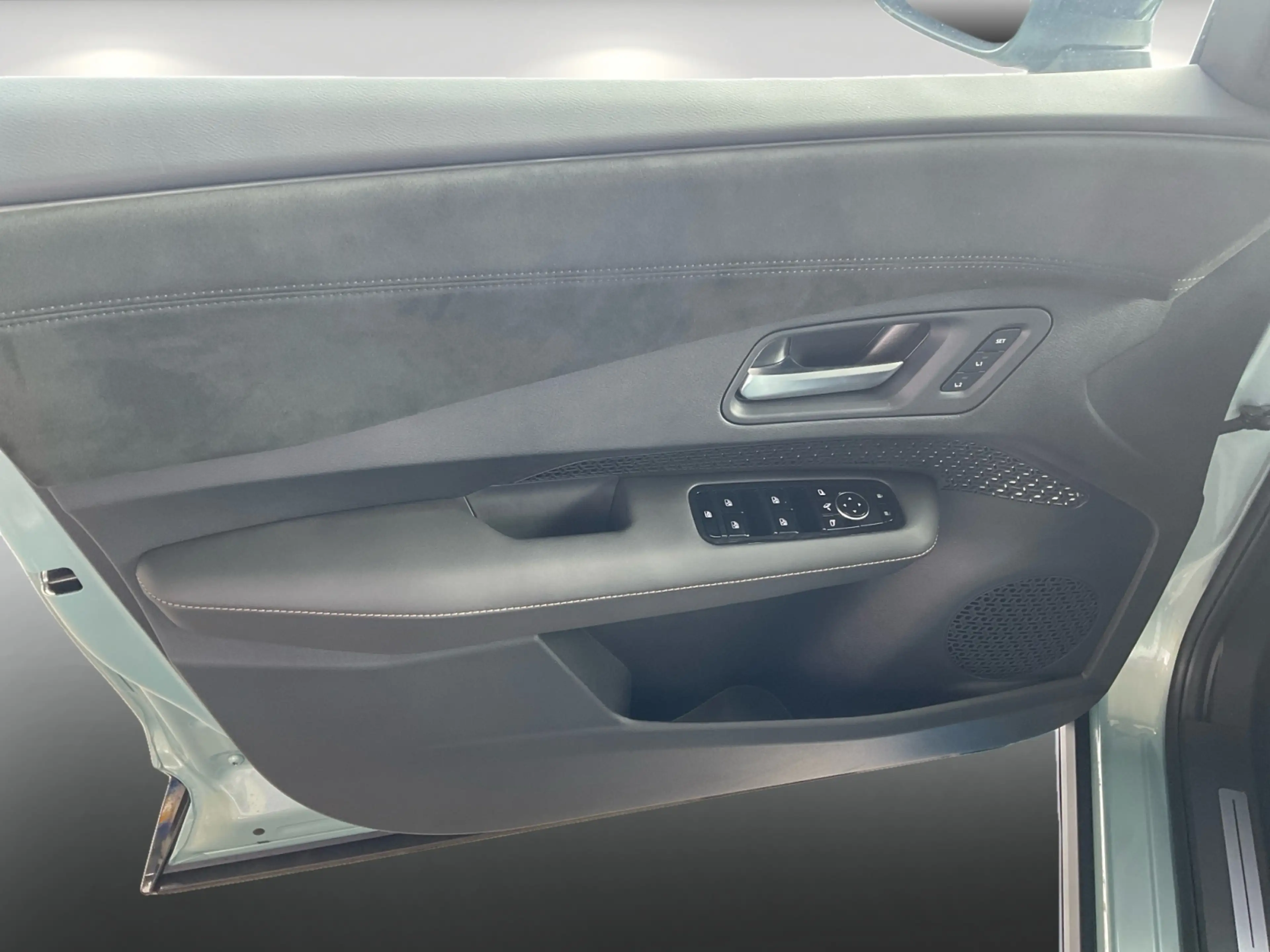 Nissan Ariya Evolve Pack e-4orce — photo 14