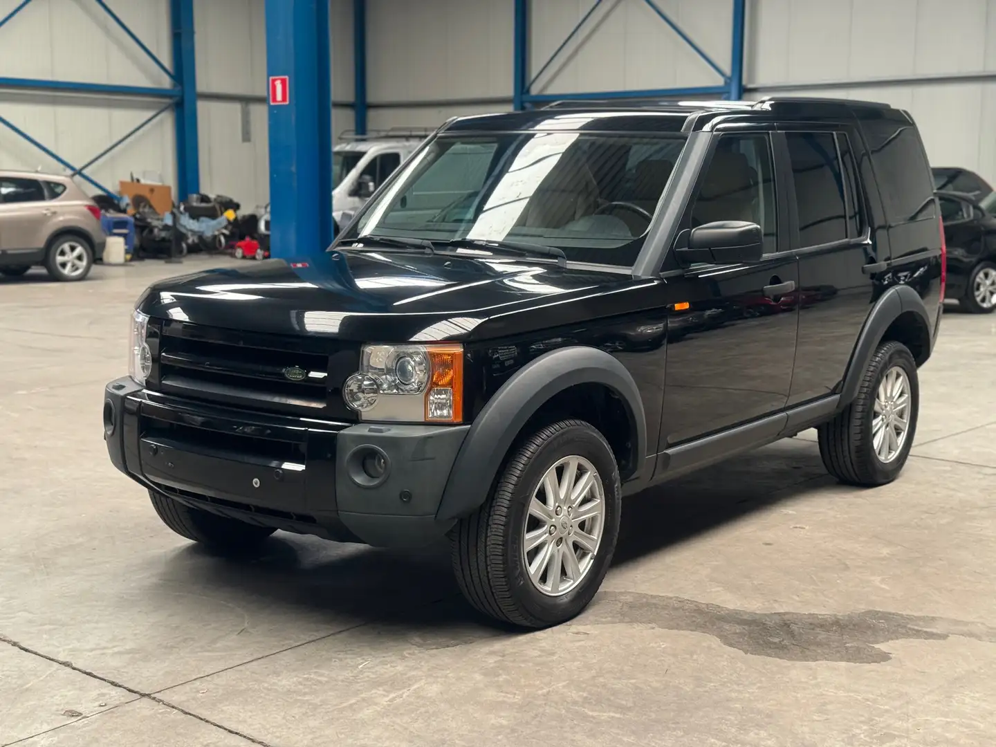 Land Rover Discovery 2.7 TdV6 24v HSE. 7 place plava - 1