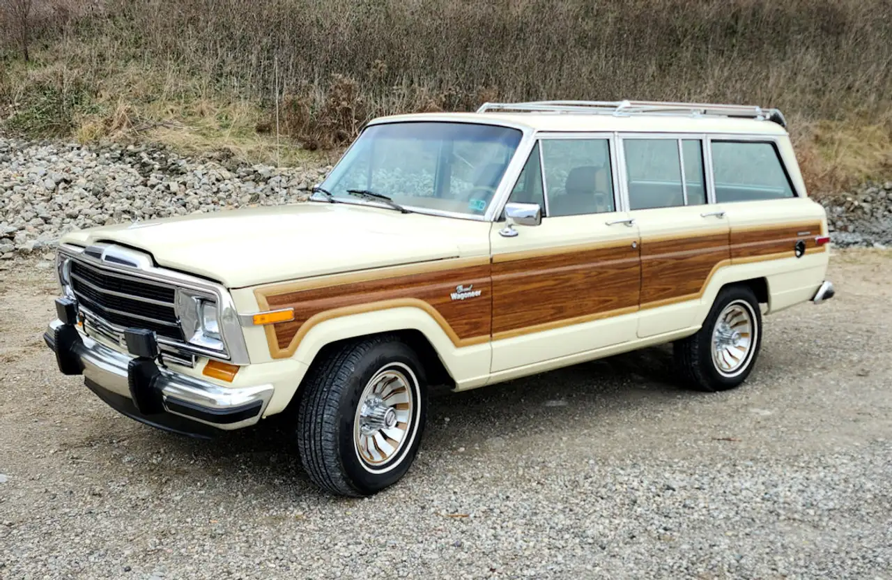 1986 Jeep Wagoneer