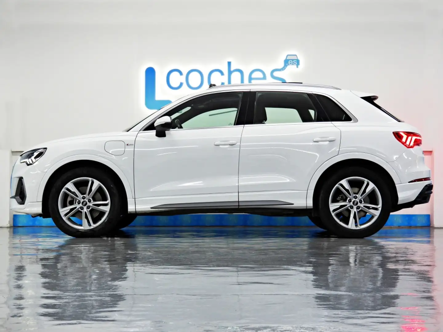 Audi Q3 45 TFSIe S line S-tronic Blanc - 1