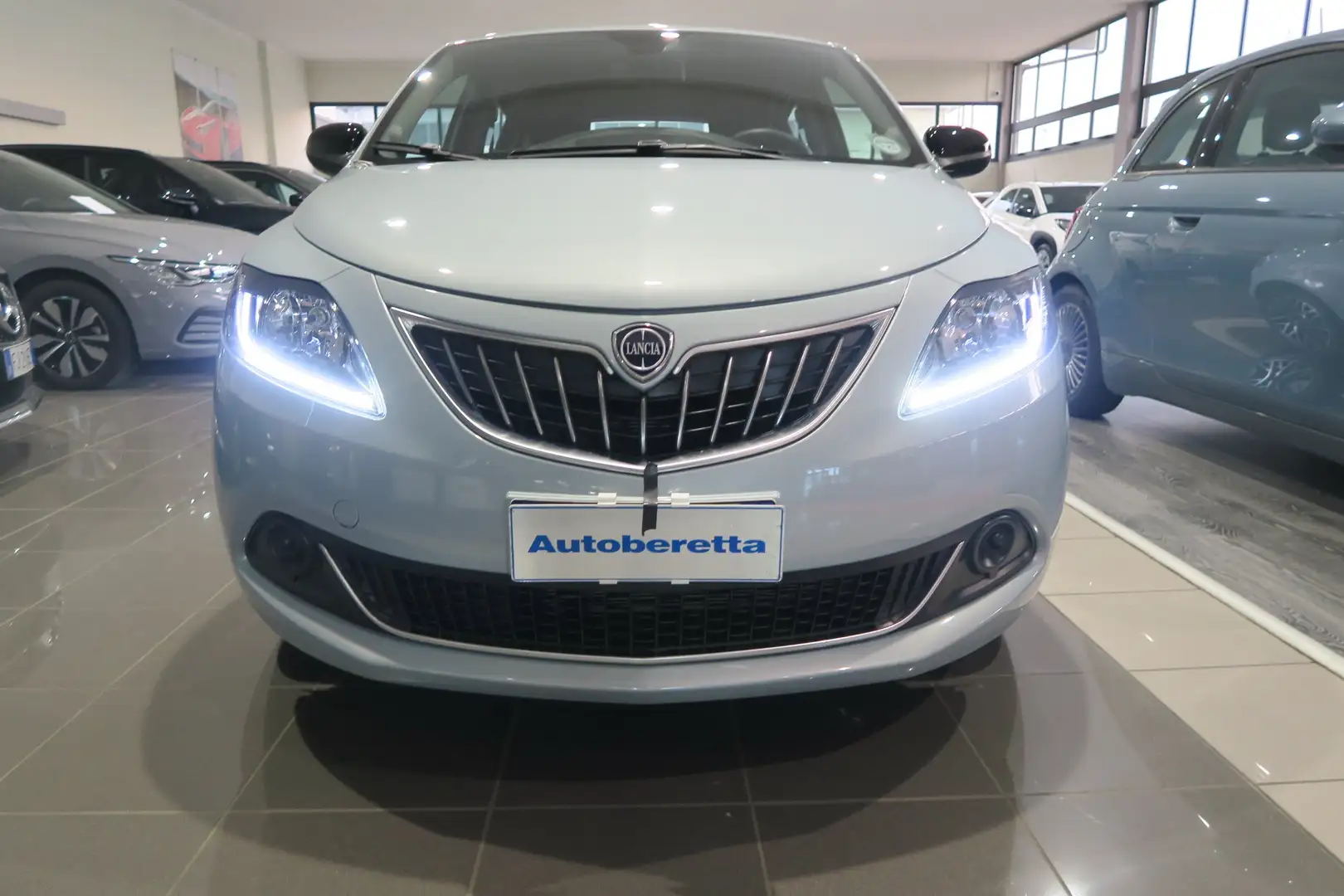 Lancia Ypsilon Ypsilon 1.0 firefly hybrid Gold Plus s Verde - 2