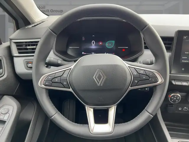 Renault Clio view 11