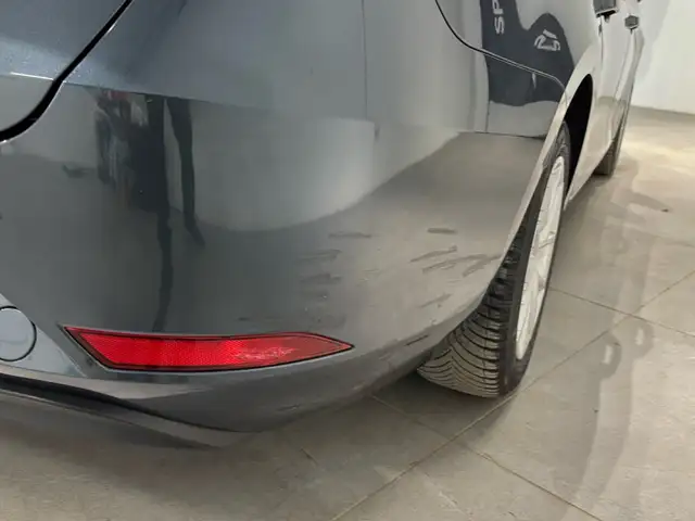 Seat Leon view 14