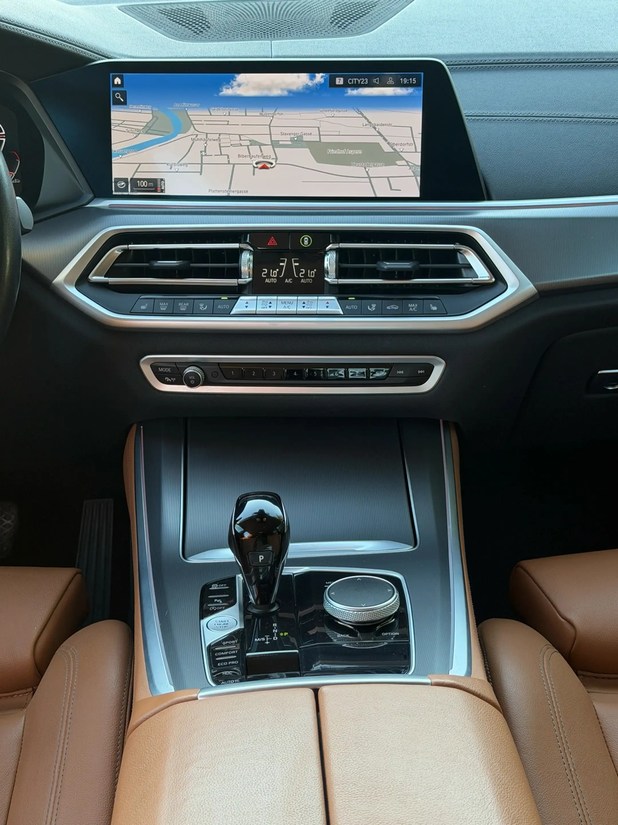BMW X5 xDrive 25d xLine/Erstbesitz/Autom./Garantie — photo 9