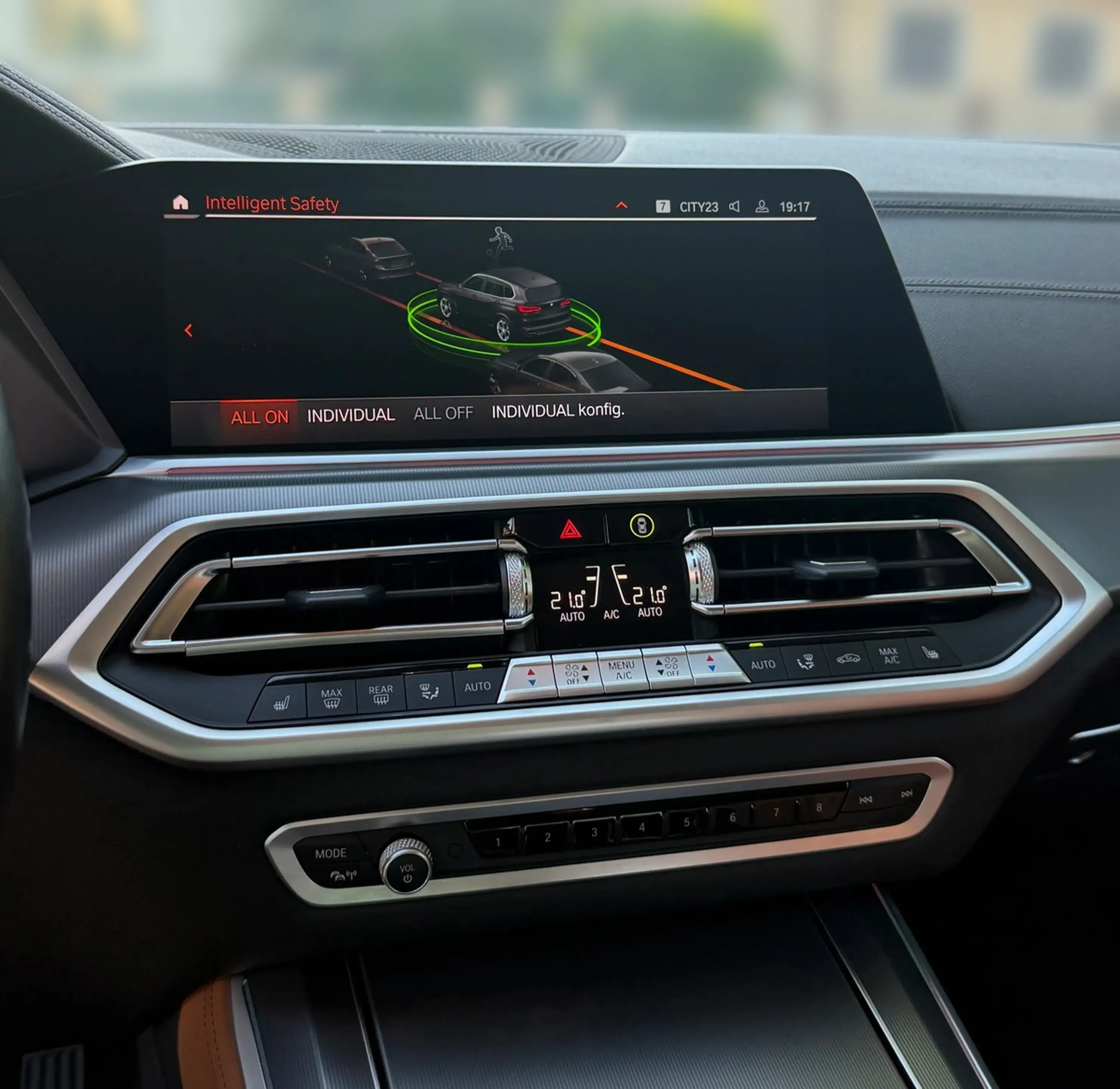 BMW X5 xDrive 25d xLine/Erstbesitz/Autom./Garantie — photo 15