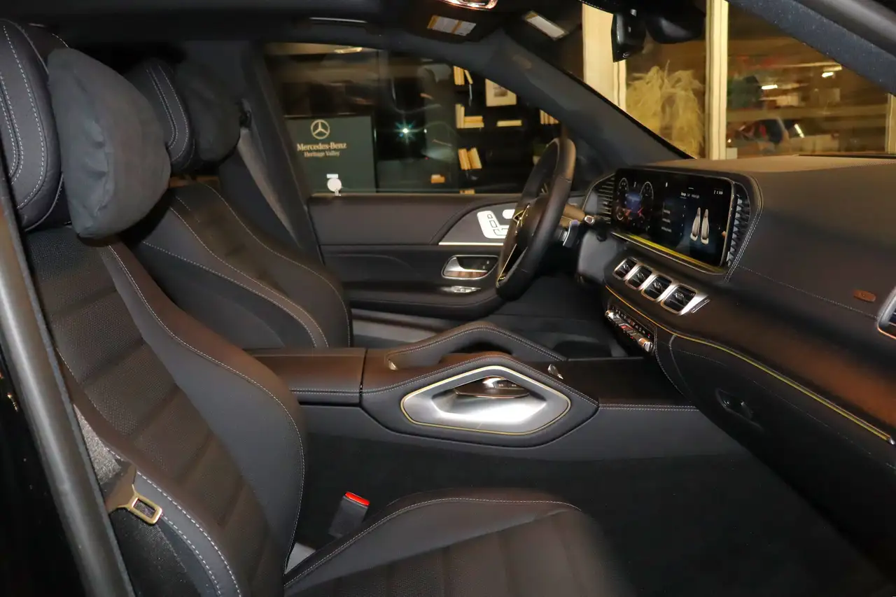 Mercedes-Benz GLE снимка Mercedes-Benz GLE