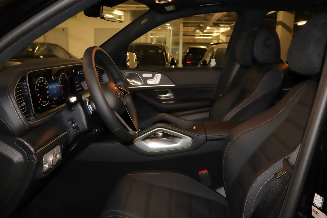 Mercedes-Benz GLE снимка Mercedes-Benz GLE