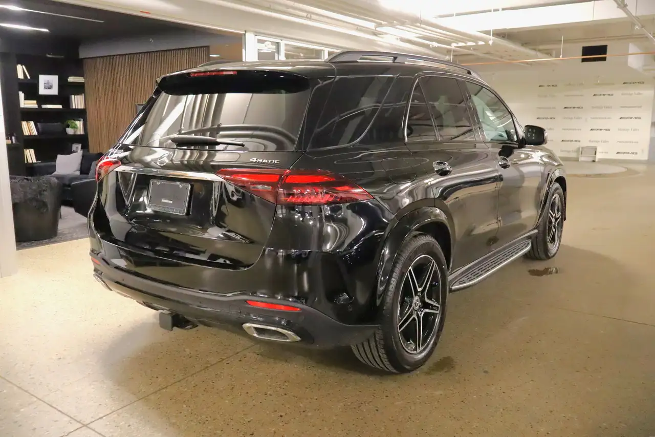 Mercedes-Benz GLE снимка Mercedes-Benz GLE