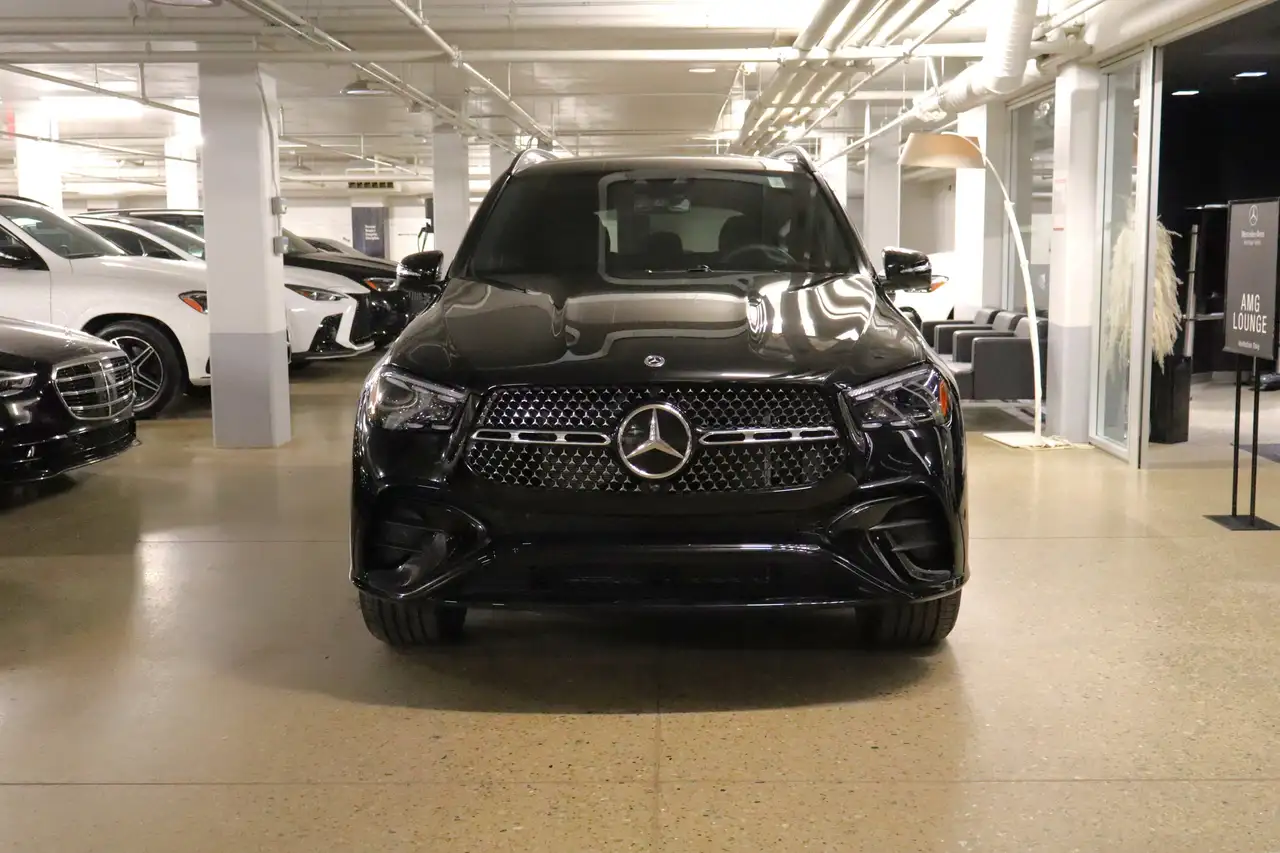 Mercedes-Benz GLE снимка Mercedes-Benz GLE