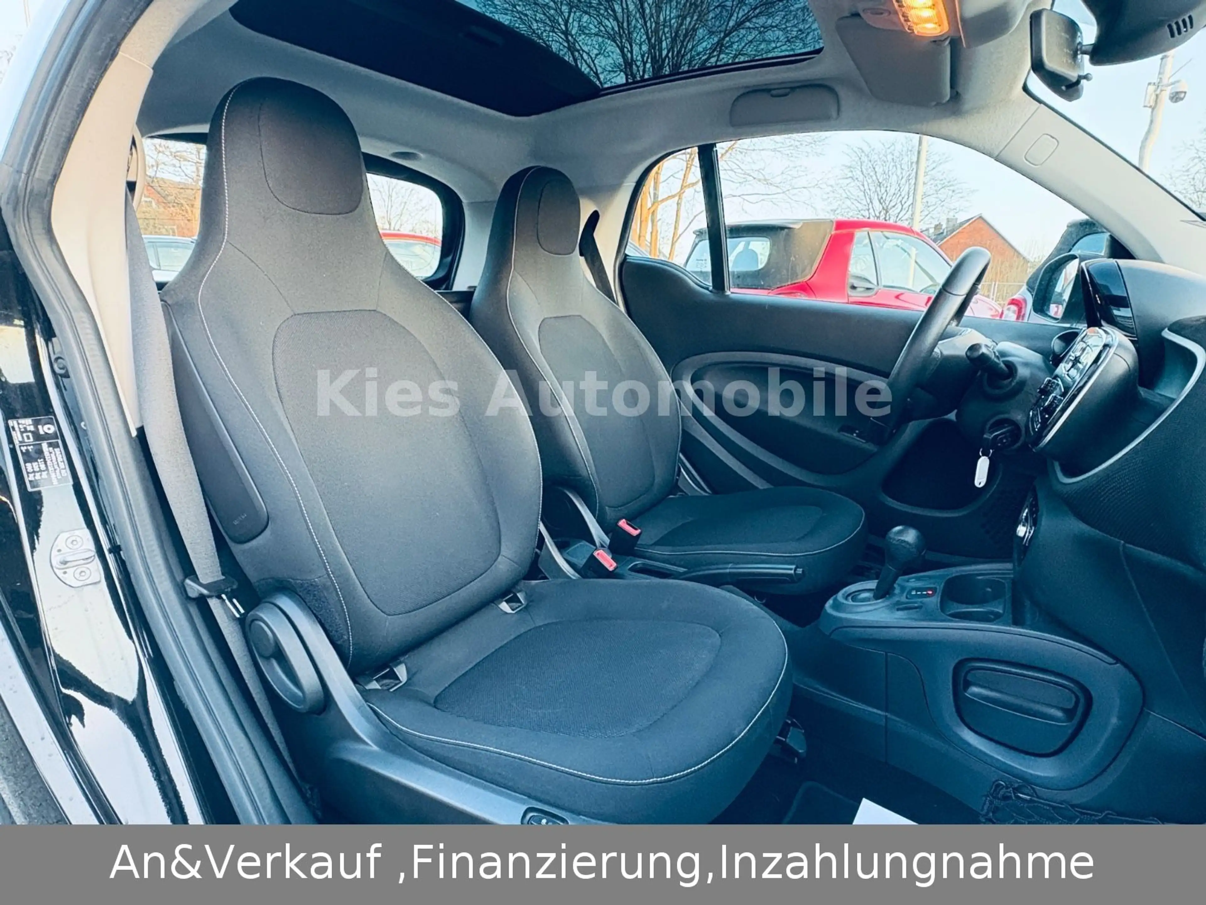 smart forTwo Passion AUTOM/SITZH/PANO/KLIMA/2.HAND — photo 10