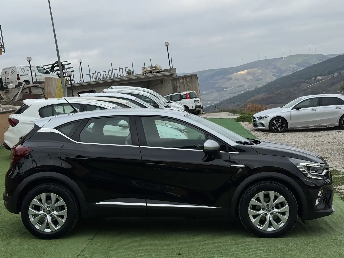 Renault Captur 1.5 blue dci Intens 115cv Nero - 2