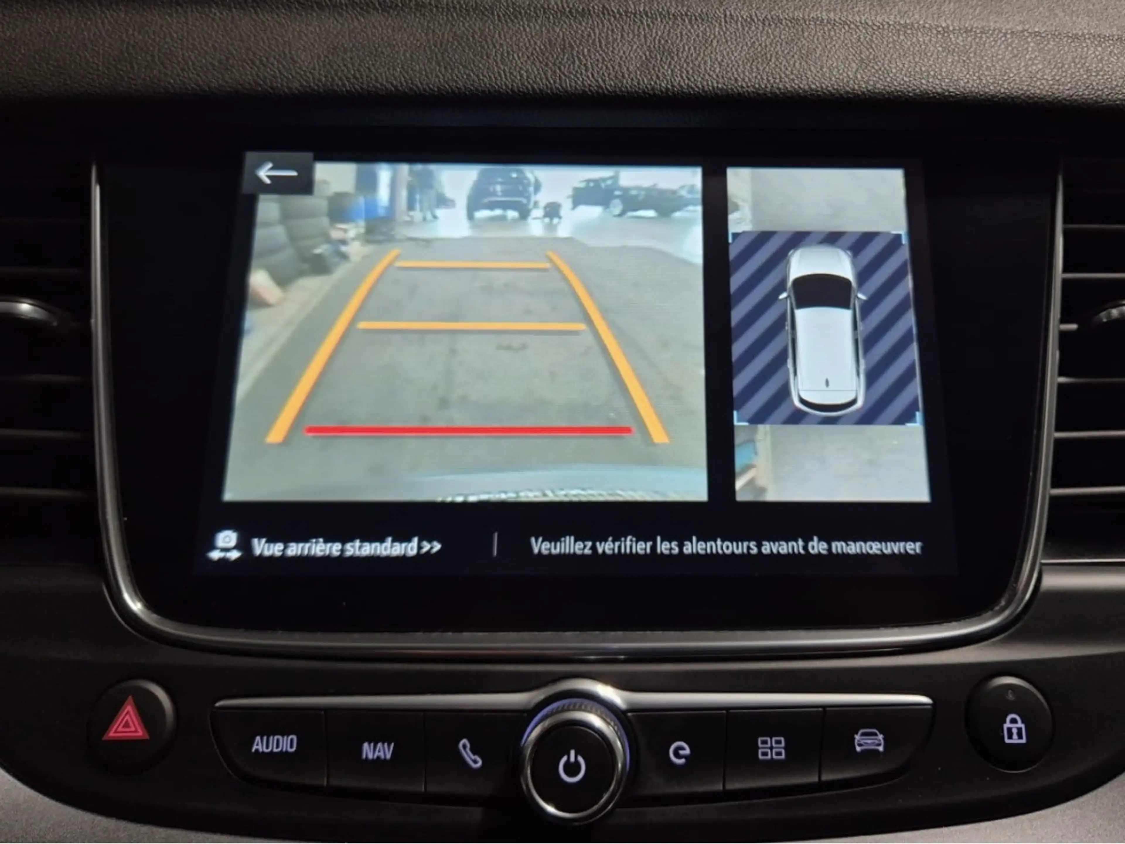 Opel Grandland X ULTIMATE PHEV NAVI 360CAM CUIR 1 HAND — photo 9