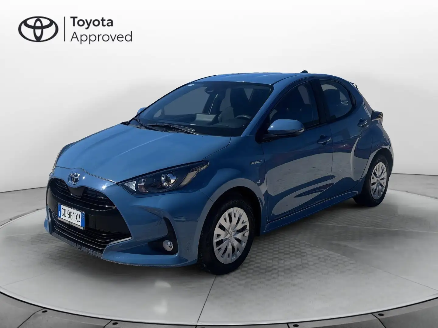 Toyota Yaris 1.5 Hybrid 5 porte Active Blu/Azzurro - 1