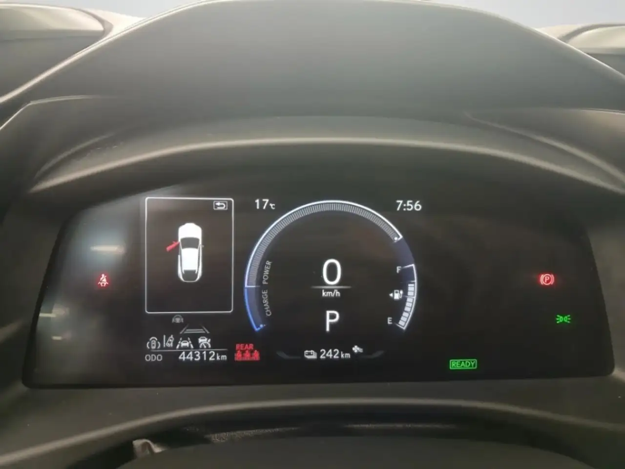 Lexus RZ снимка Lexus RZ