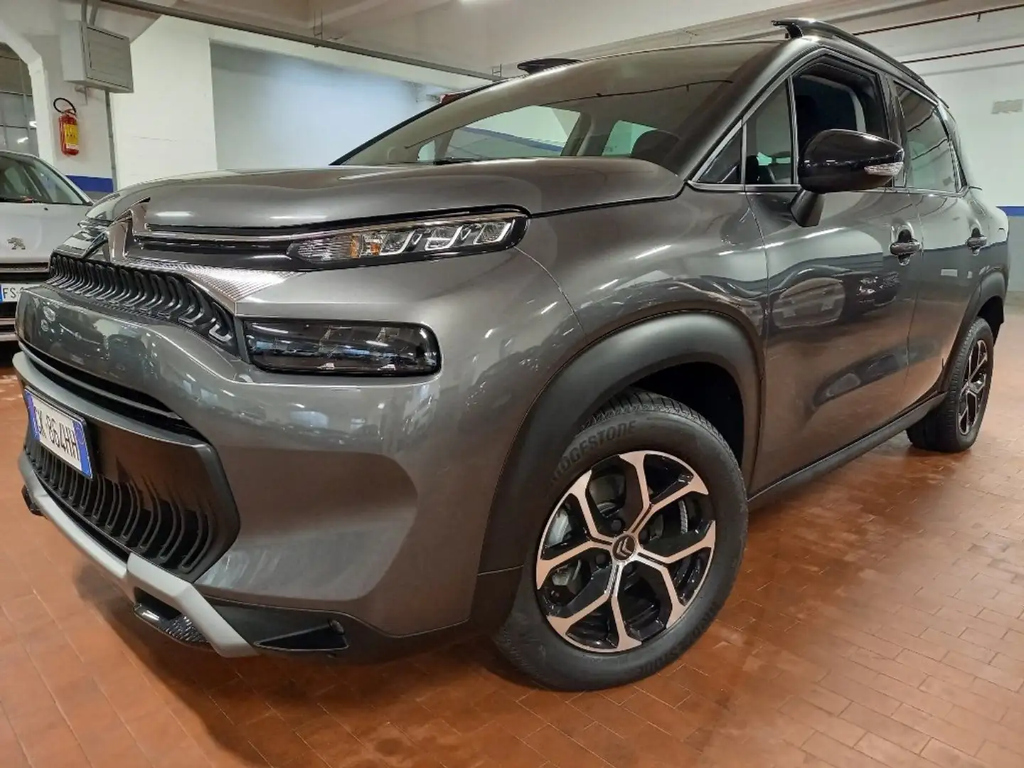 Citroen C3 Aircross C3 Aircross 1.2 TURBO-BZ 110CV "Shine Pack" + NAVI Grigio - 2