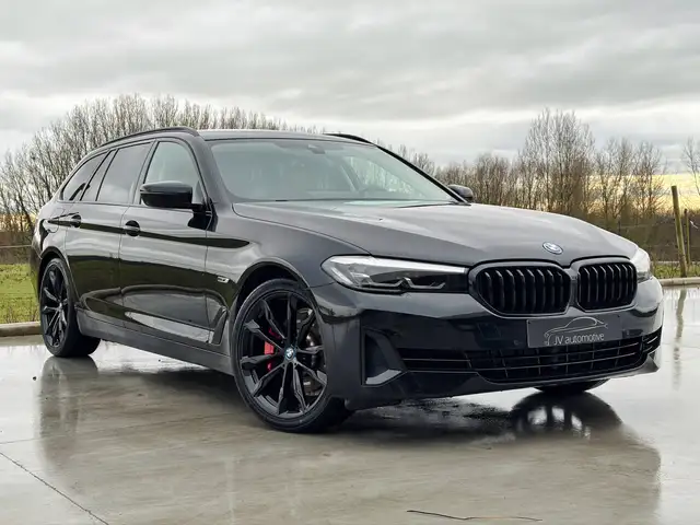 BMW 530 530e Touring * PANO * CAMERA * H&K * SFEERVERL *