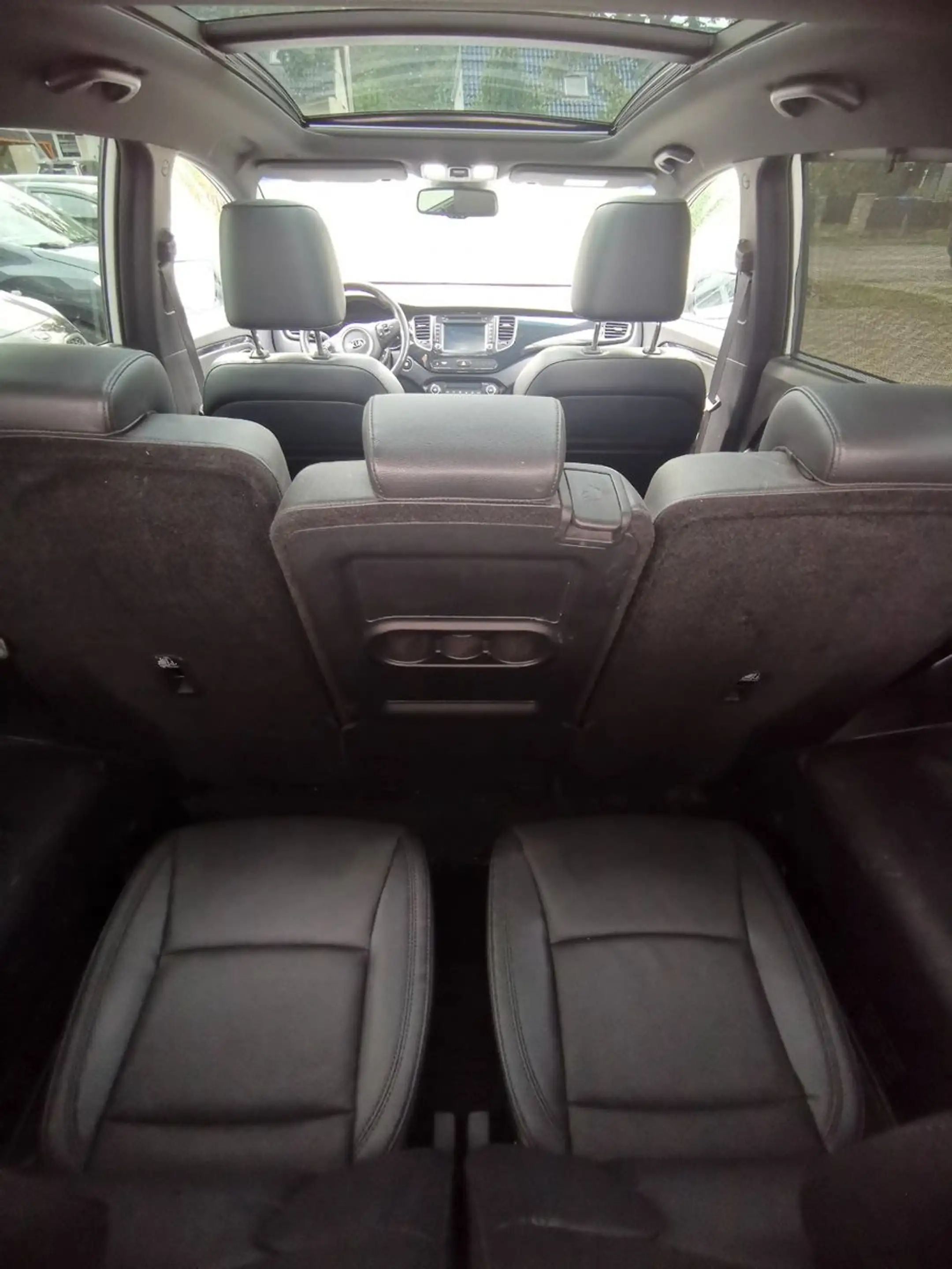 Kia Carens Spirit 1.7 CRDI Automatik TÜV 7 Sitzer — photo 15