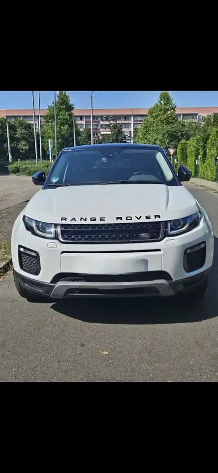 Land Rover Range Rover Evoque D150 — photo 1 of 13