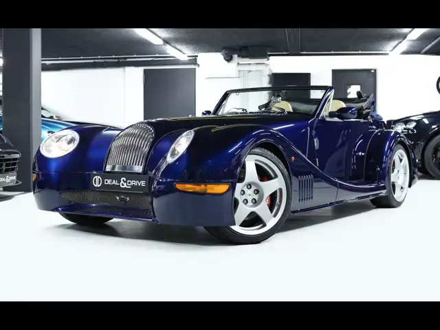 Morgan Aero 8 4.4 V8 MANUAL°ASTON MARTIN COLOUR MENDIP BLUE
