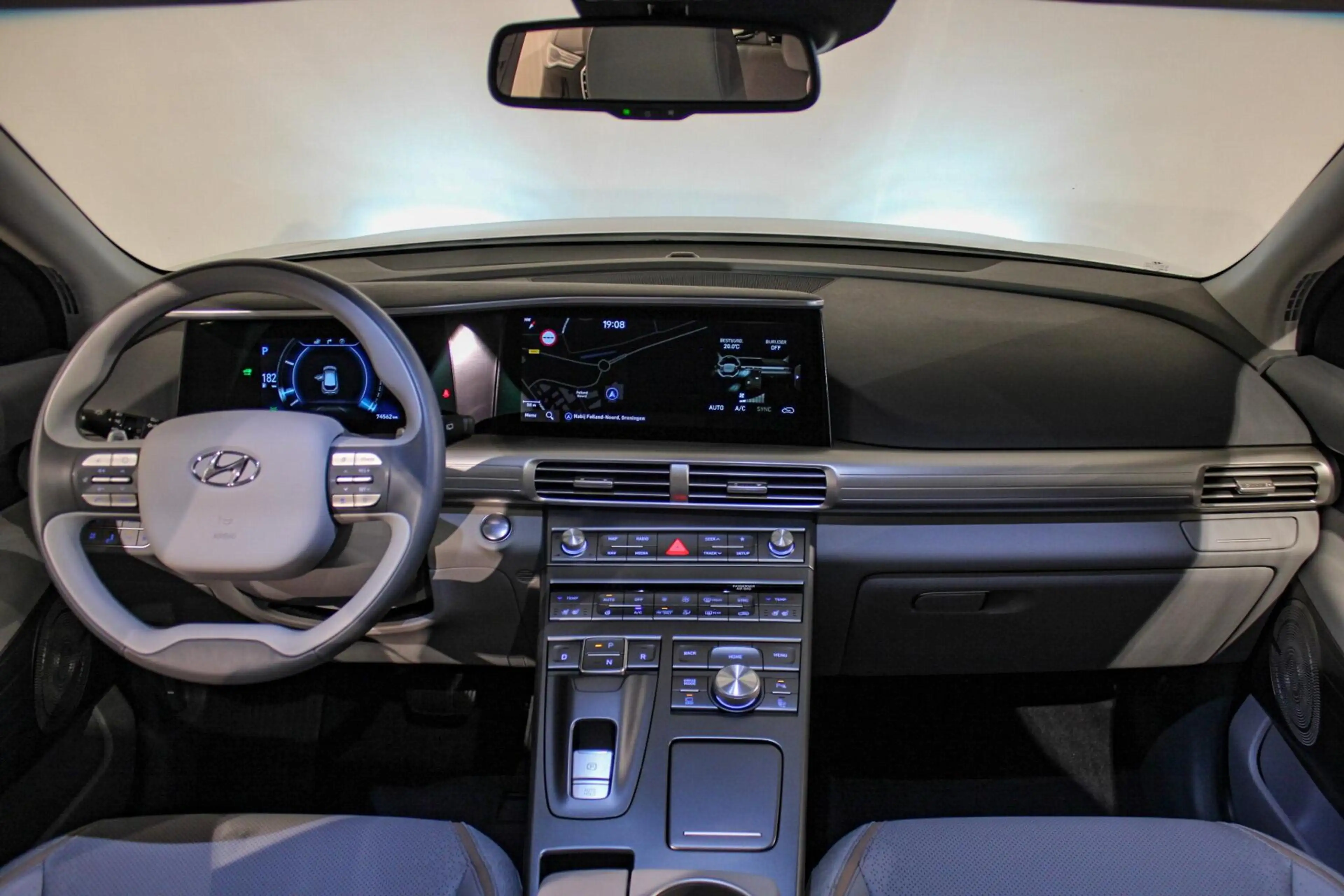 Hyundai NEXO FCEV Plus Pack Stoelkoeling | PANO | — photo 15