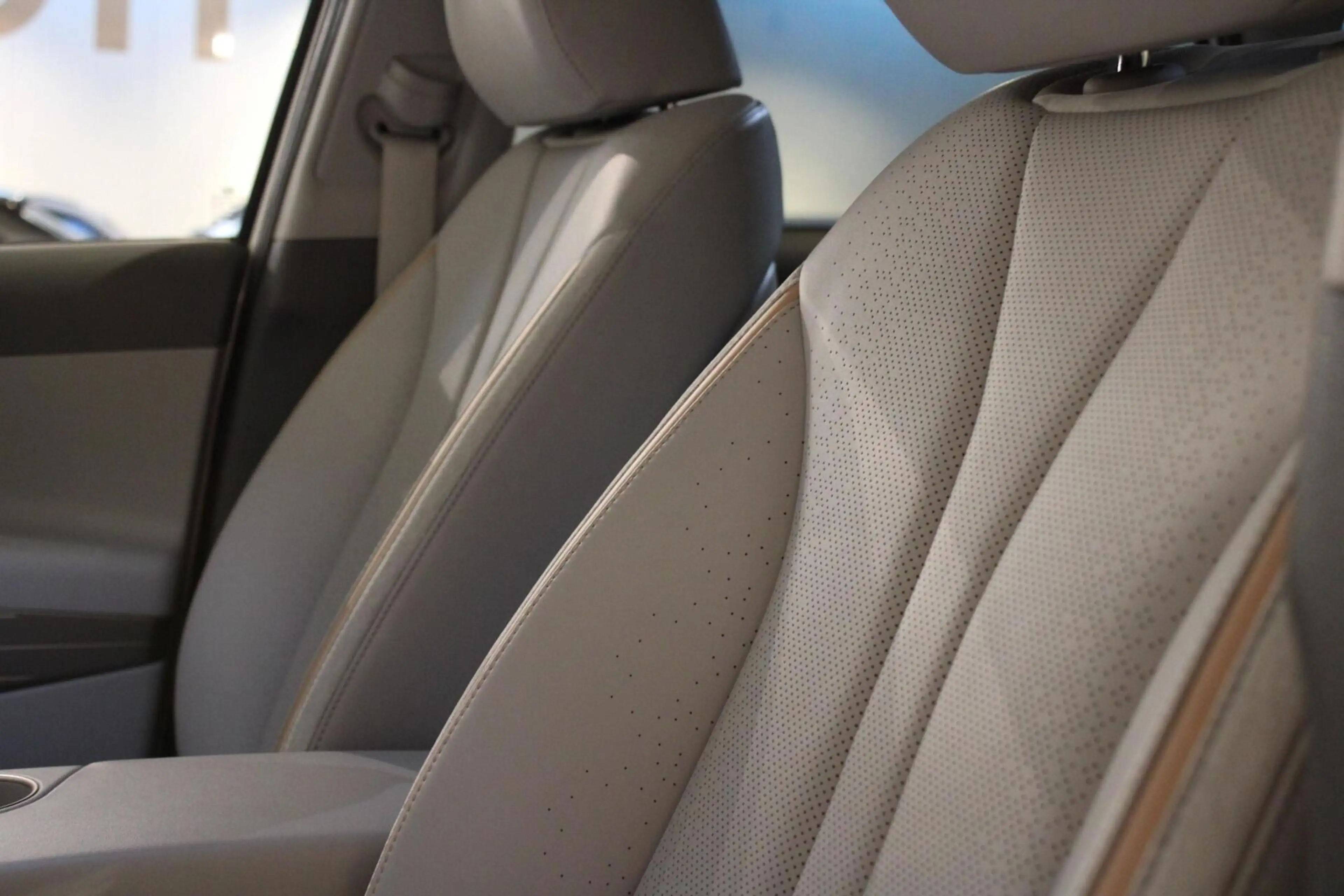 Hyundai NEXO FCEV Plus Pack Stoelkoeling | PANO | — photo 3