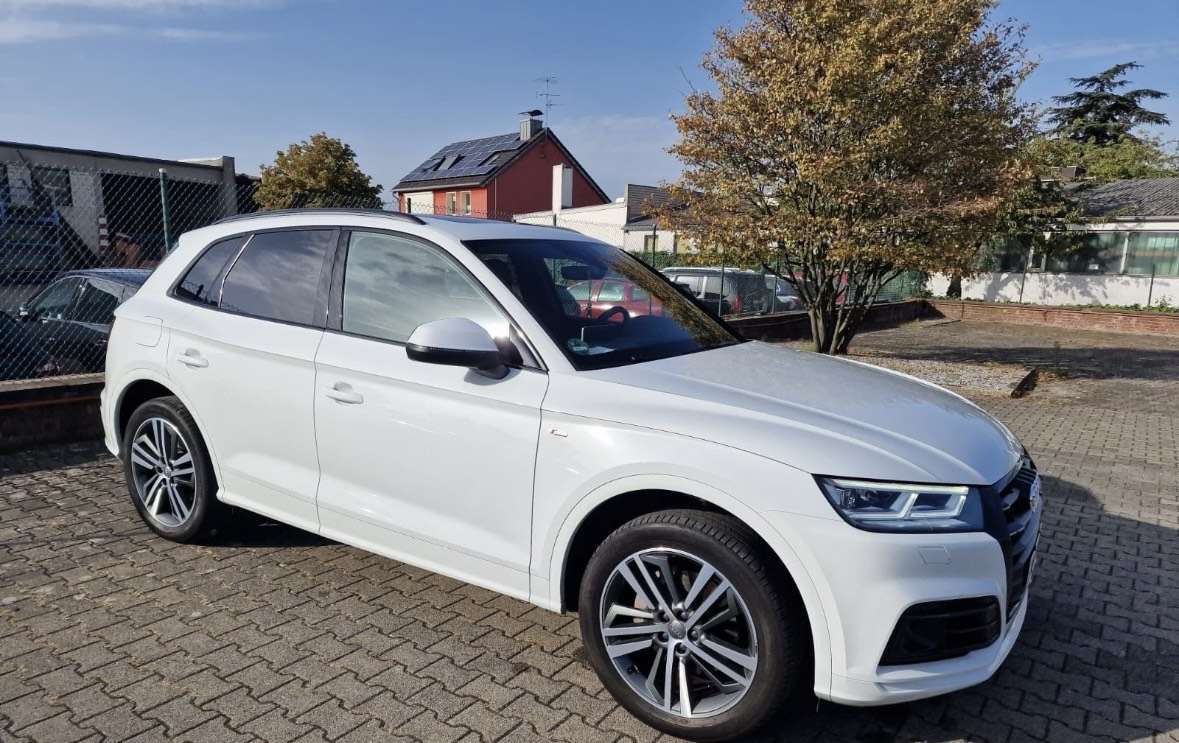 Second hand Audi Q5 3.0