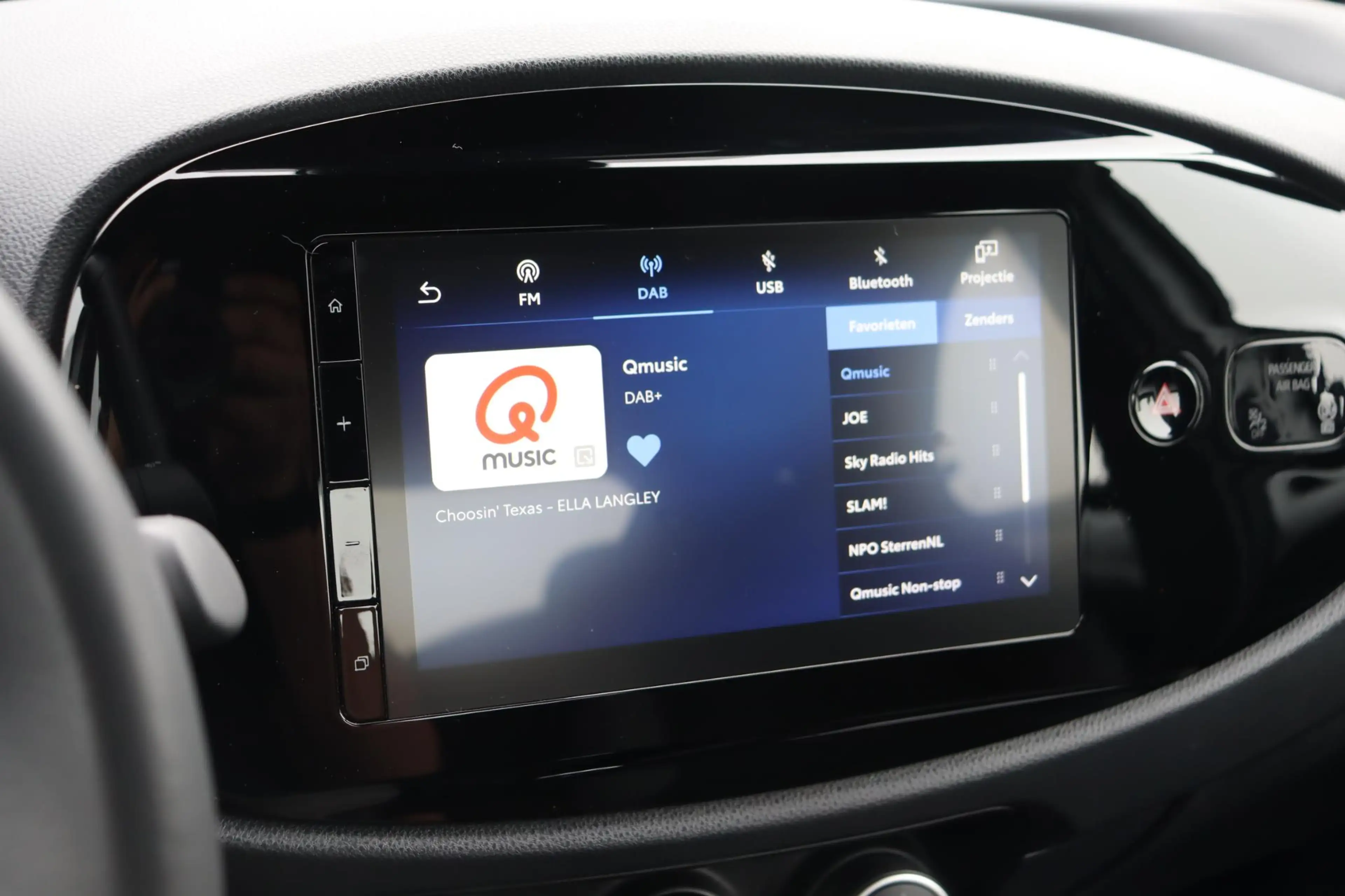 Toyota Aygo X 1.0 VVT-i MT Play Apple Carplay Android Auto, Came — photo 8