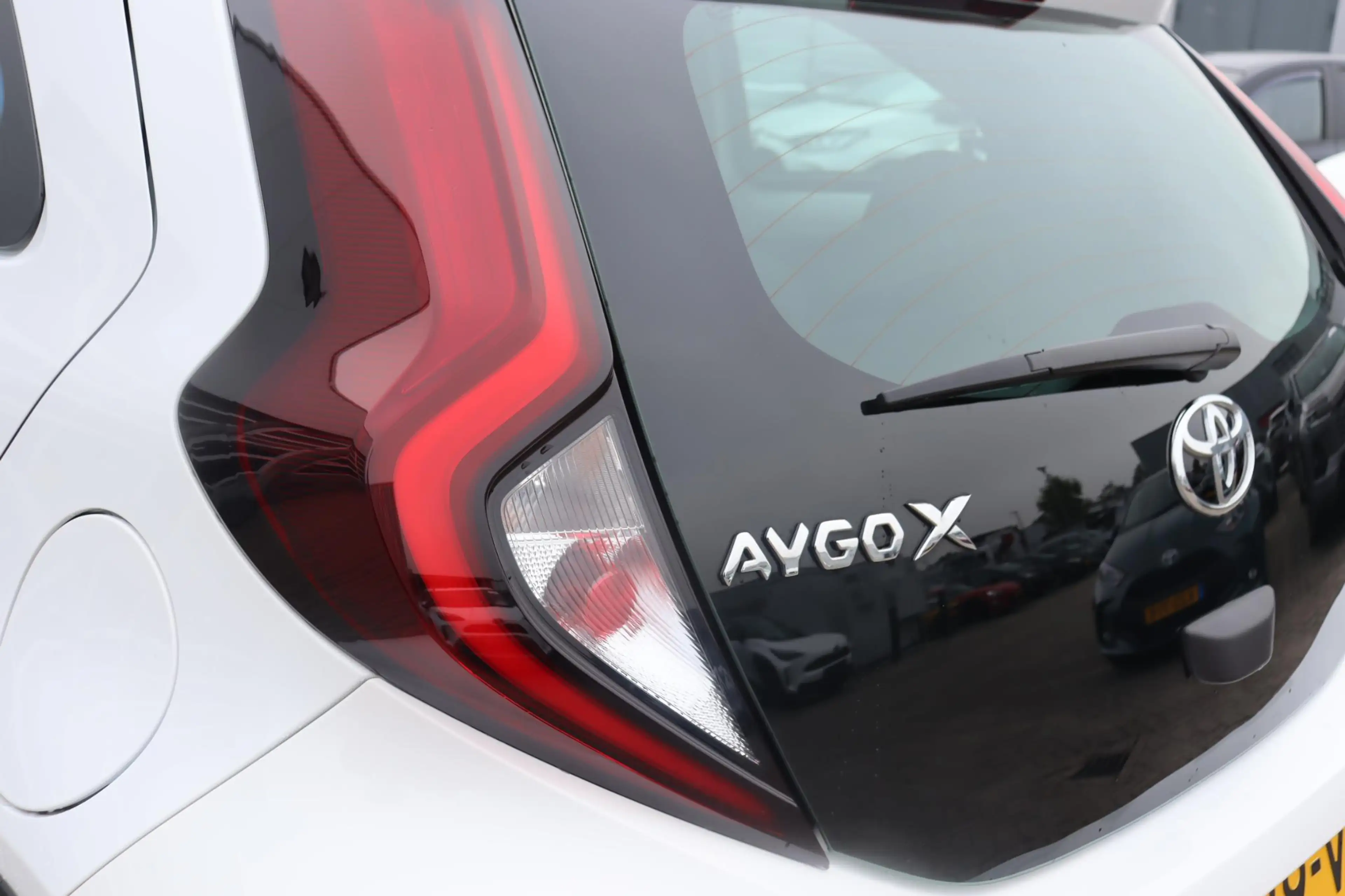 Toyota Aygo X 1.0 VVT-i MT Play Apple Carplay Android Auto, Came — photo 15