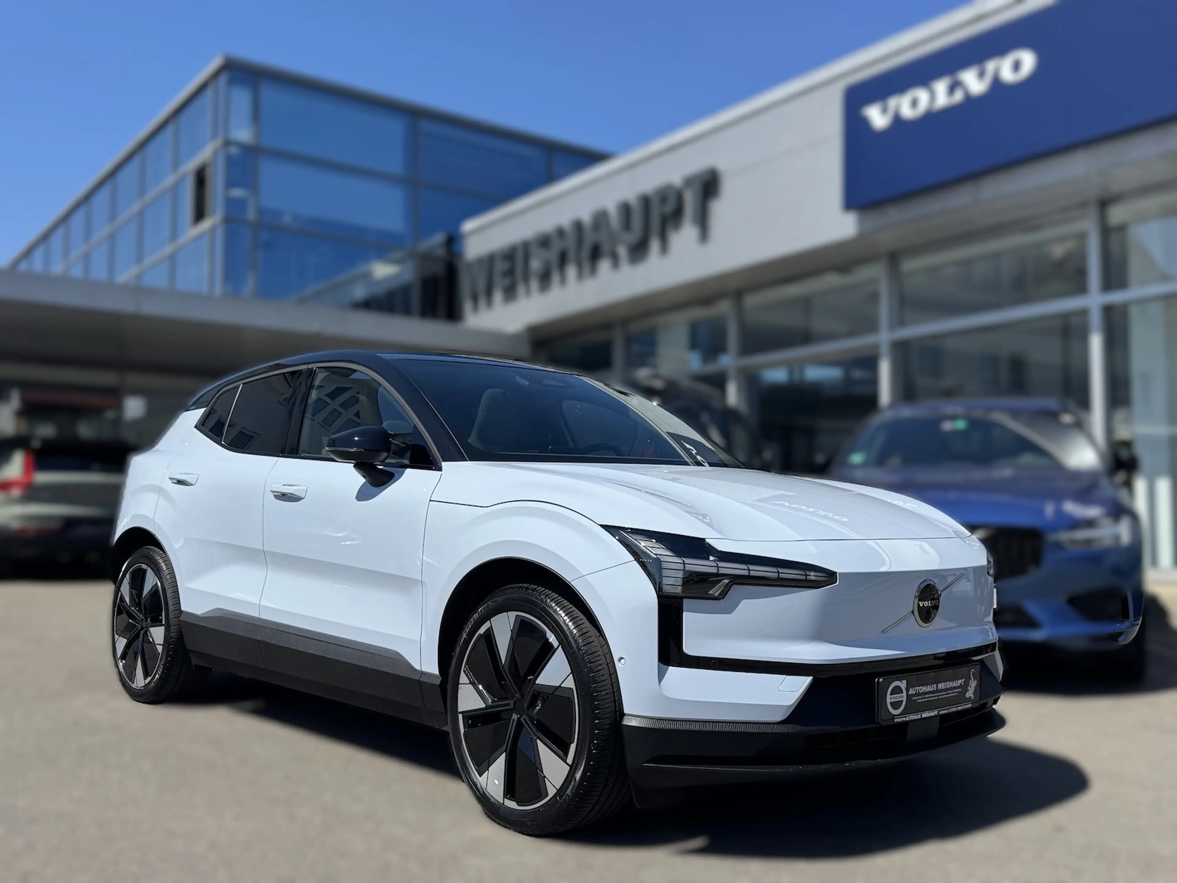Volvo EX30 Ultra*2WD*NP55290*Ext.Re*Winterpaket*69kWh