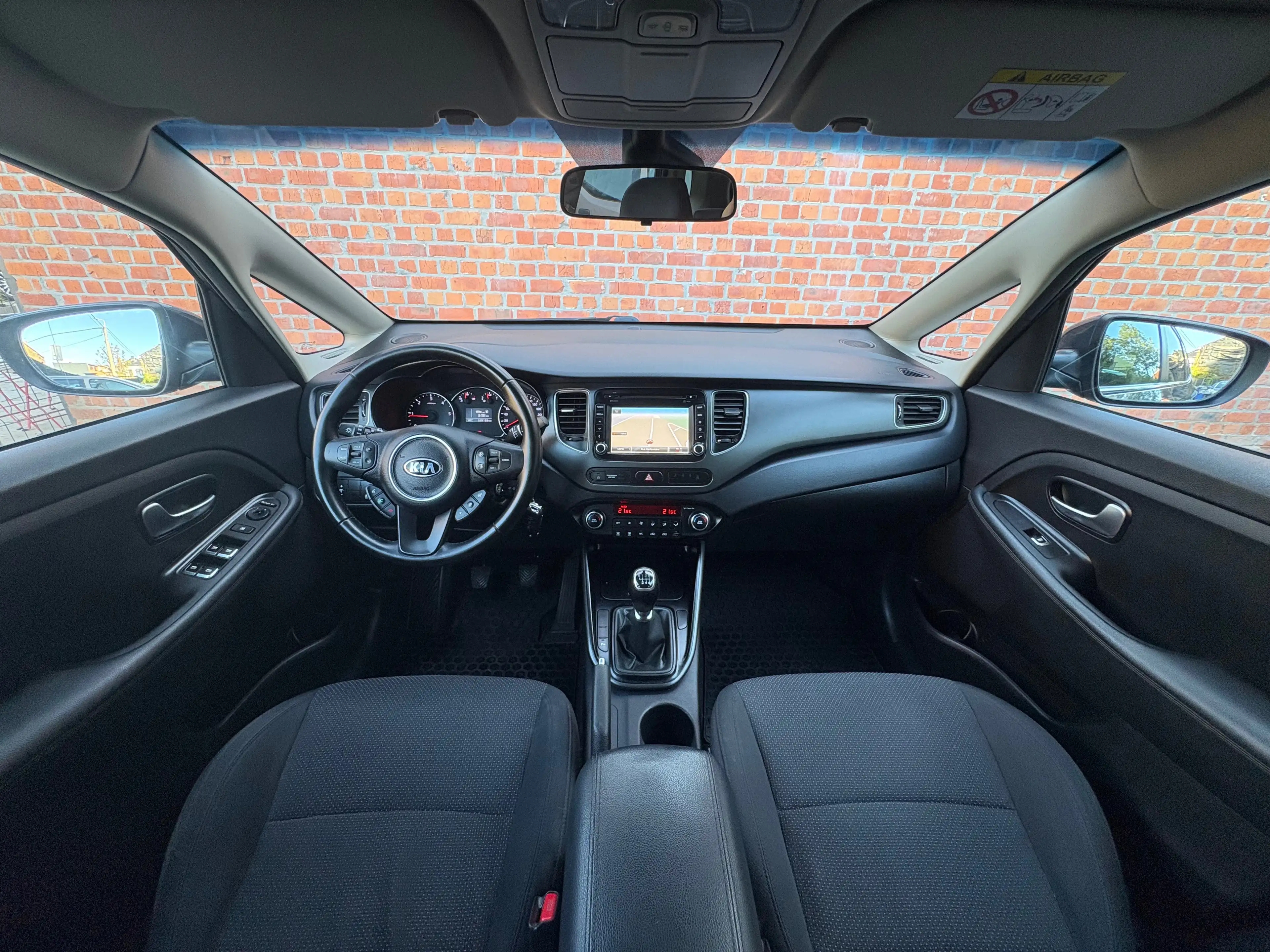 Kia Carens Carens 1.7 CRDI Business — photo 7
