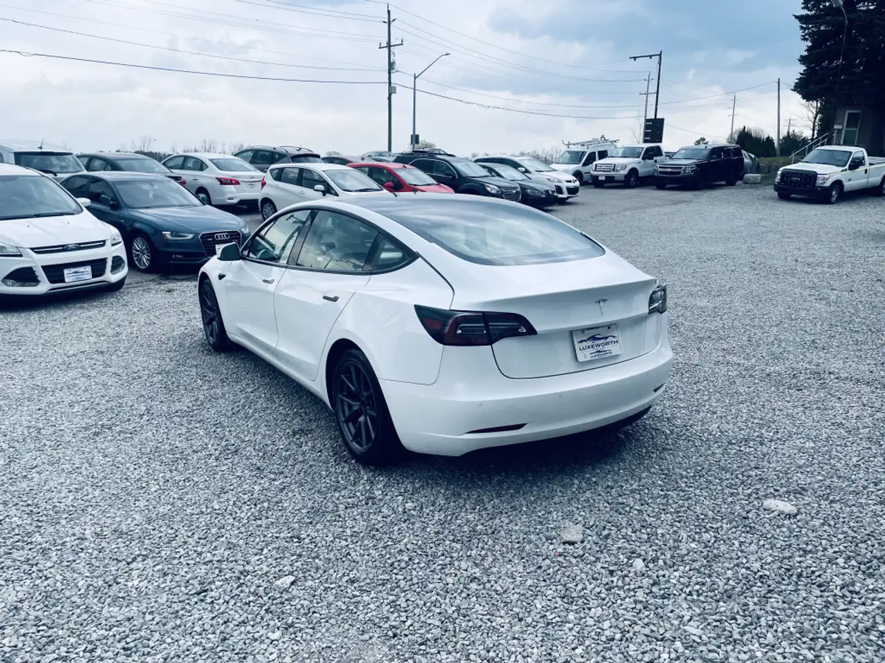 Tesla Model 3 fotografie Tesla Model 3