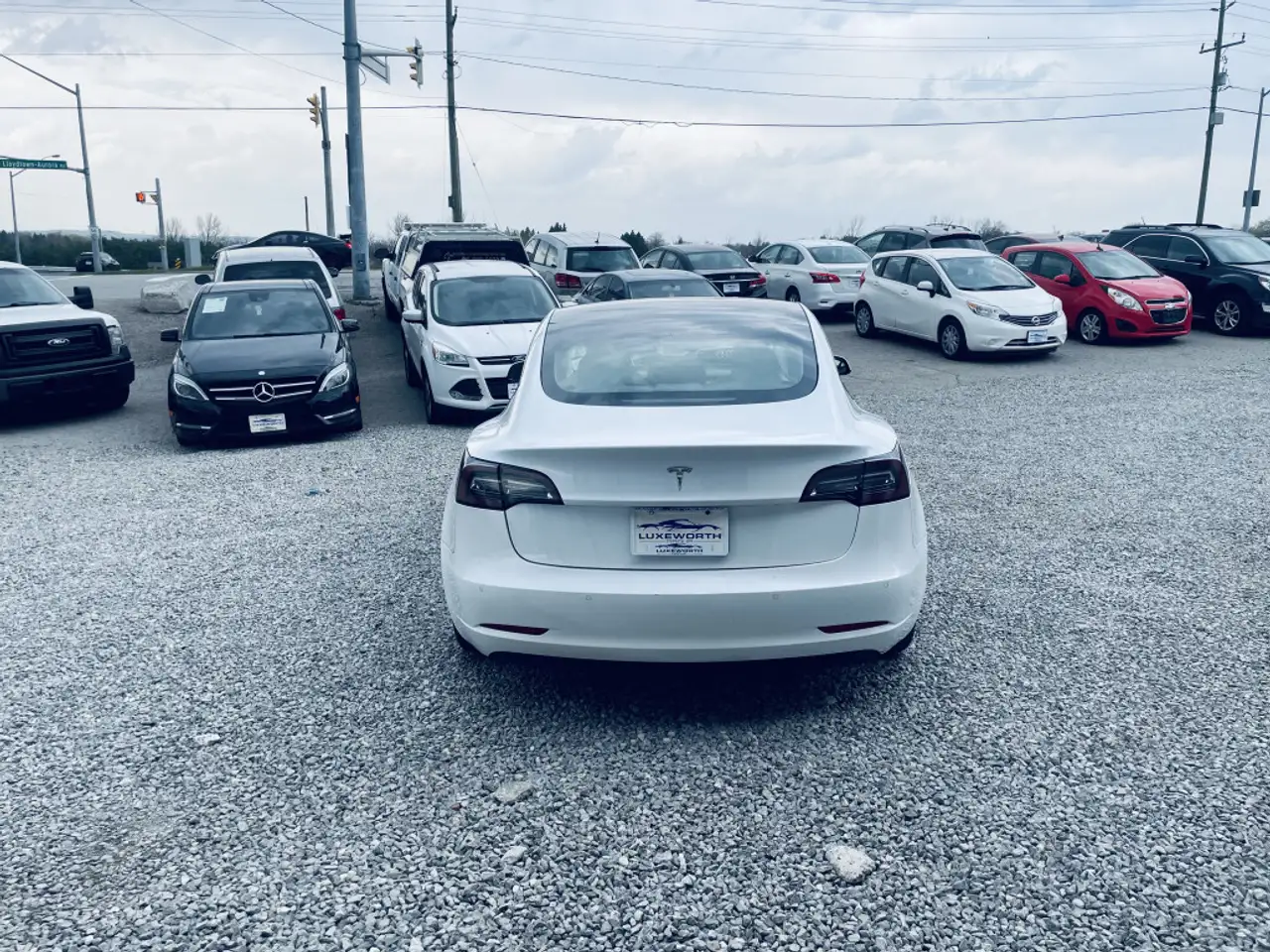 Tesla Model 3 fotografie Tesla Model 3