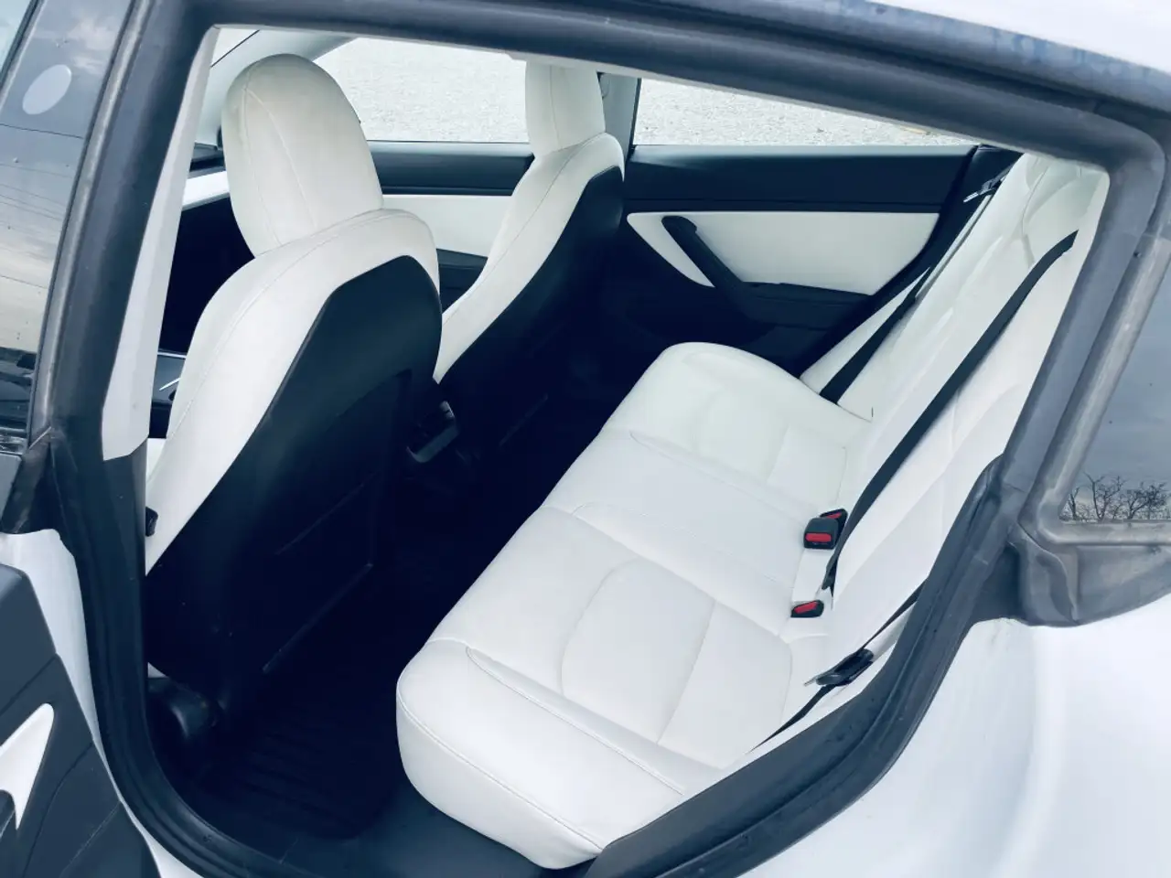 Tesla Model 3 fotografie Tesla Model 3