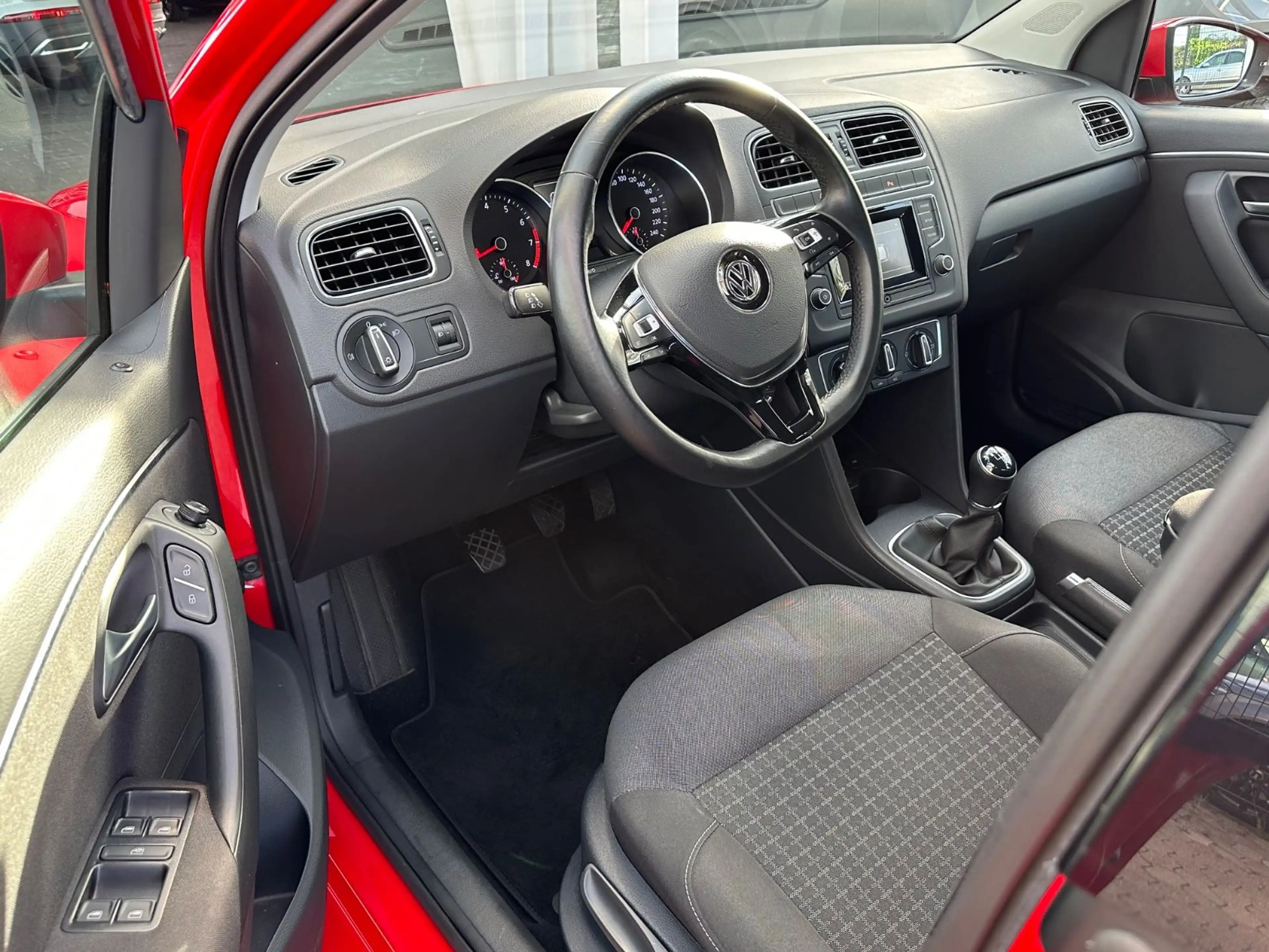 Volkswagen Polo V Comfortline*Klima*Servo*Zentral*Funk*Sche — photo 13