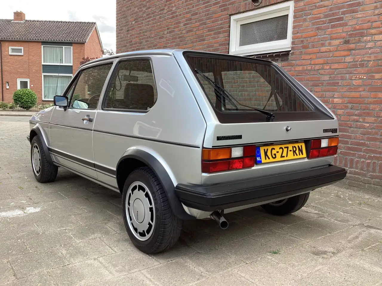 Volkswagen Golf GTI 1.8, foto 3