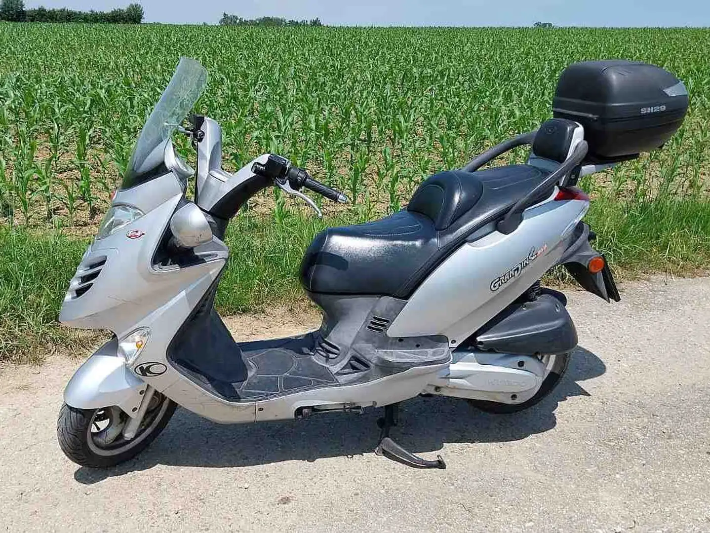 Kymco Grand Dink 250 Silber - 1