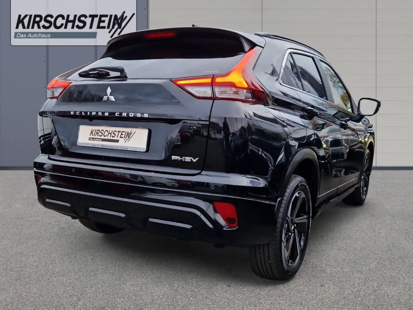Mitsubishi Eclipse Cross Plug-In Hybrid Select Allwetter Navi LED Чорний - 2