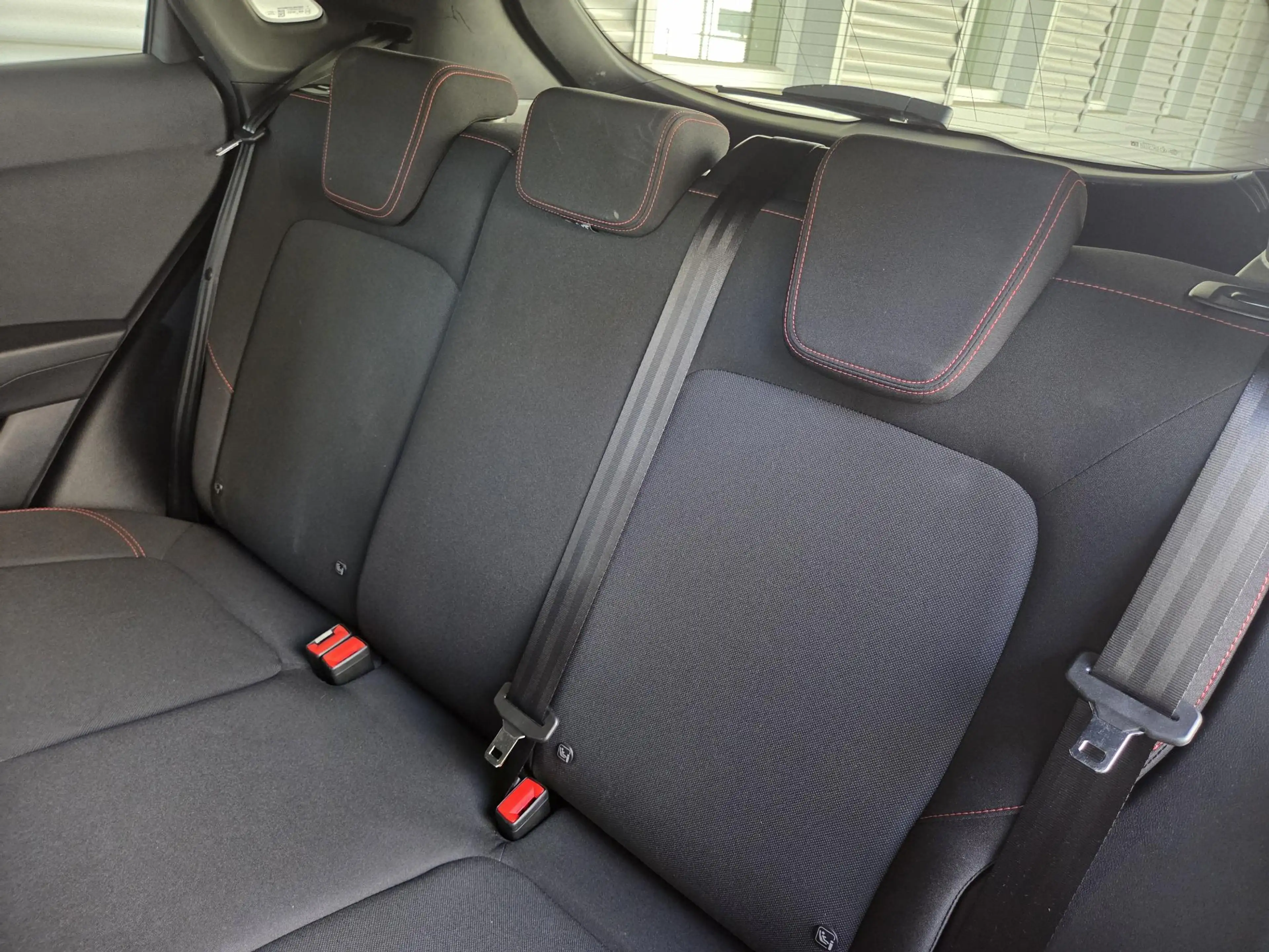 Ford Puma 1.0 EcoBoost Hybrid ST-Line X — photo 6