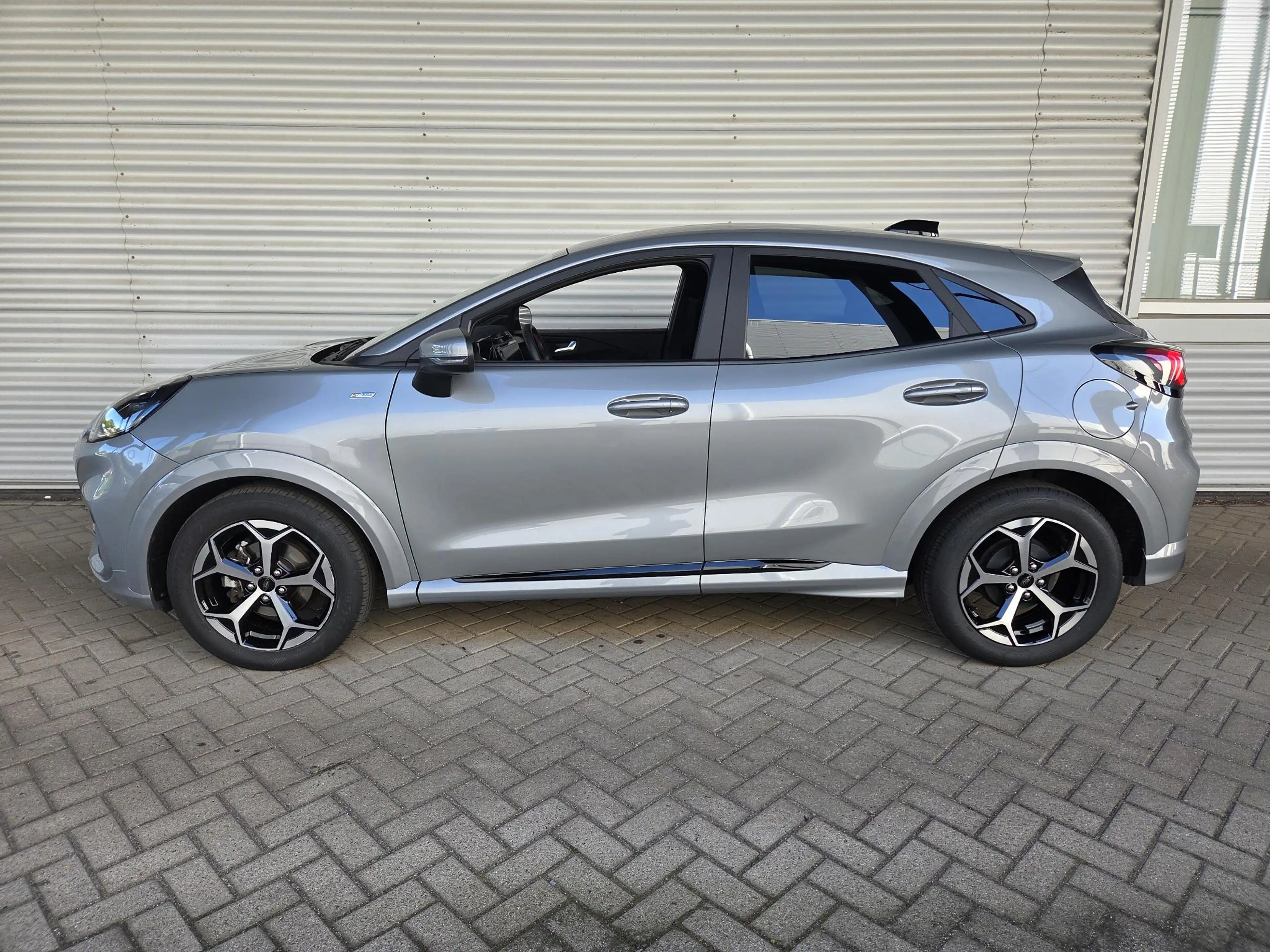 Ford Puma 1.0 EcoBoost Hybrid ST-Line X — photo 5
