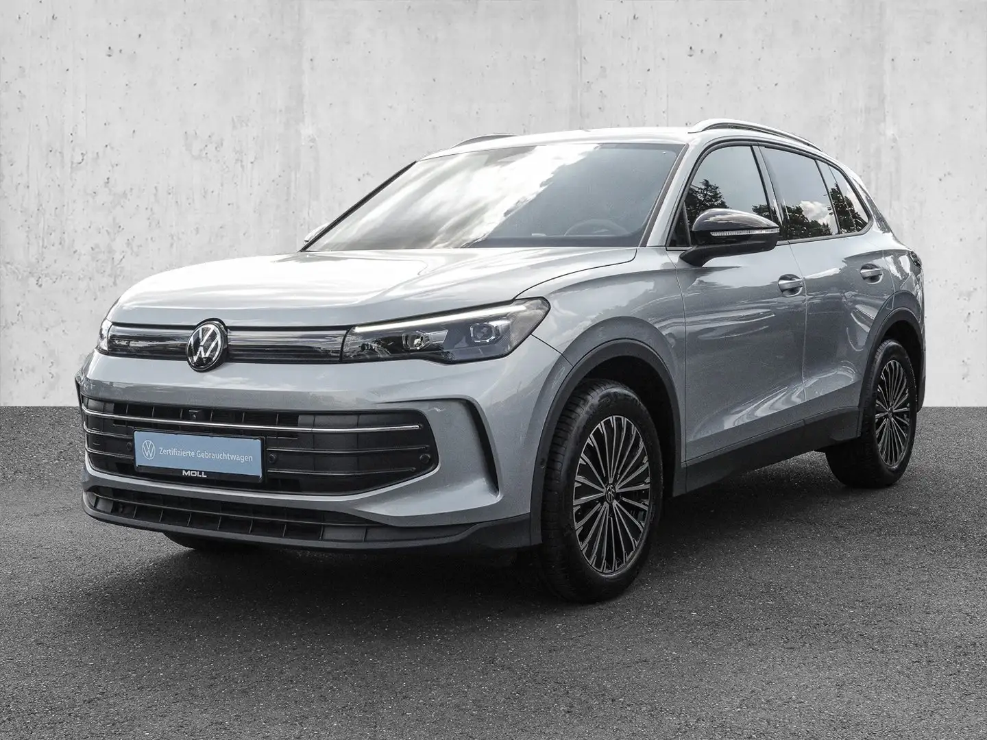 Volkswagen Tiguan 1.5 eTSI DSG Goal 360 ACC AUT EL.HECK FLA Silber - 2