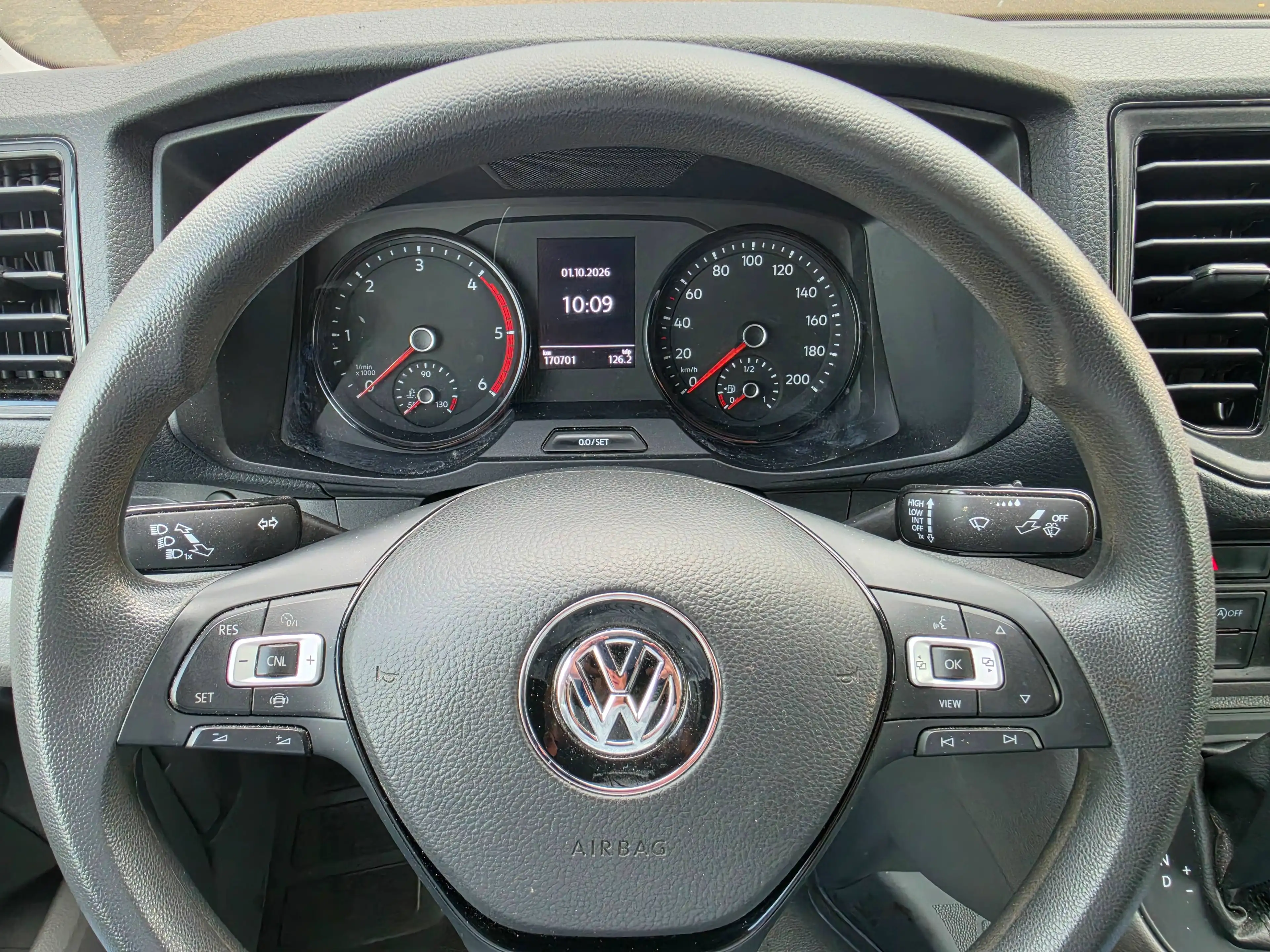 Volkswagen Crafter 35 mittellang Hochdach L2/H2 FWD Automatik Navi/Kamera — photo 11