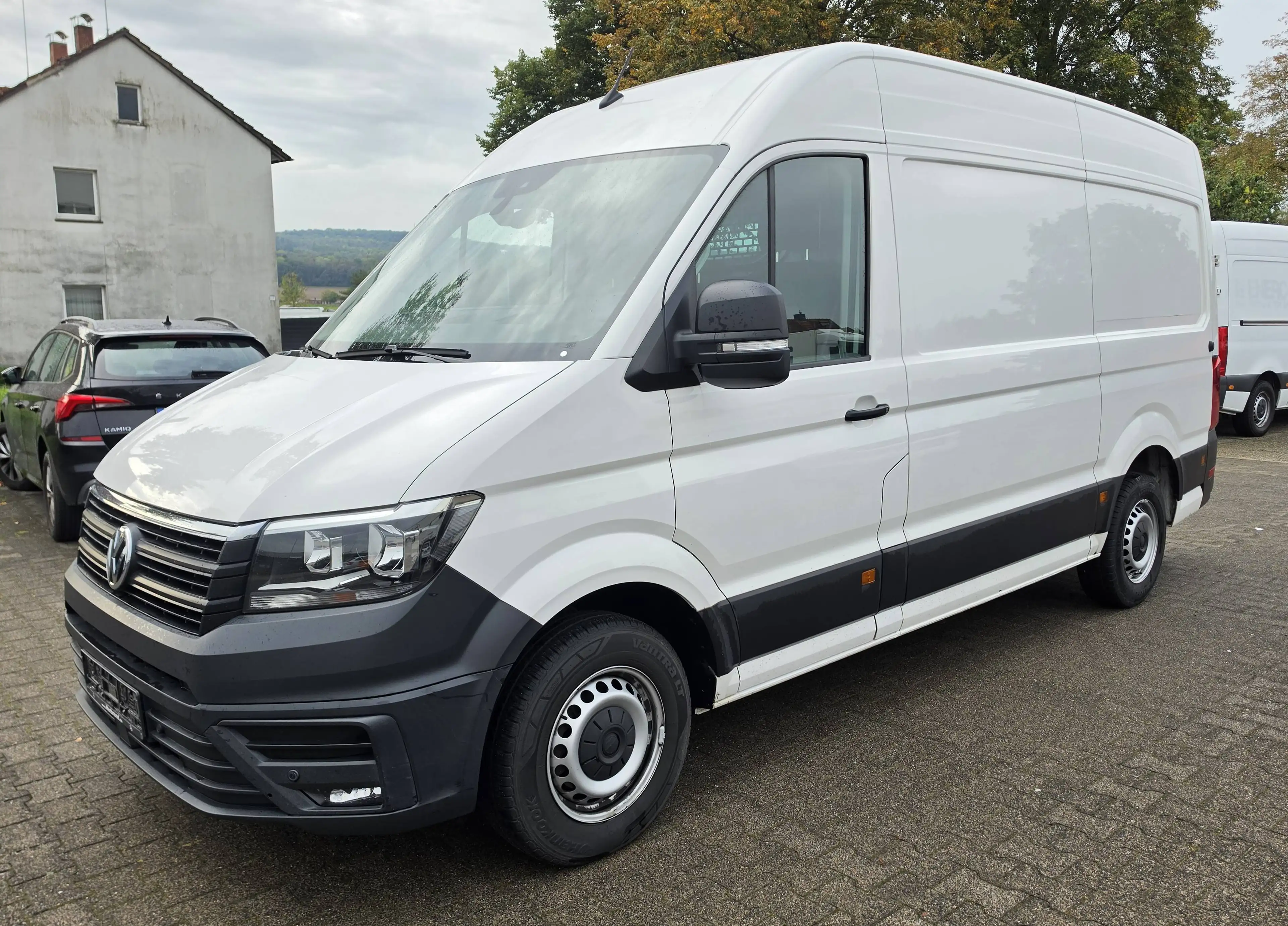 Volkswagen Crafter 35 mittellang Hochdach L2/H2 FWD Automatik Navi/Kamera — photo 2