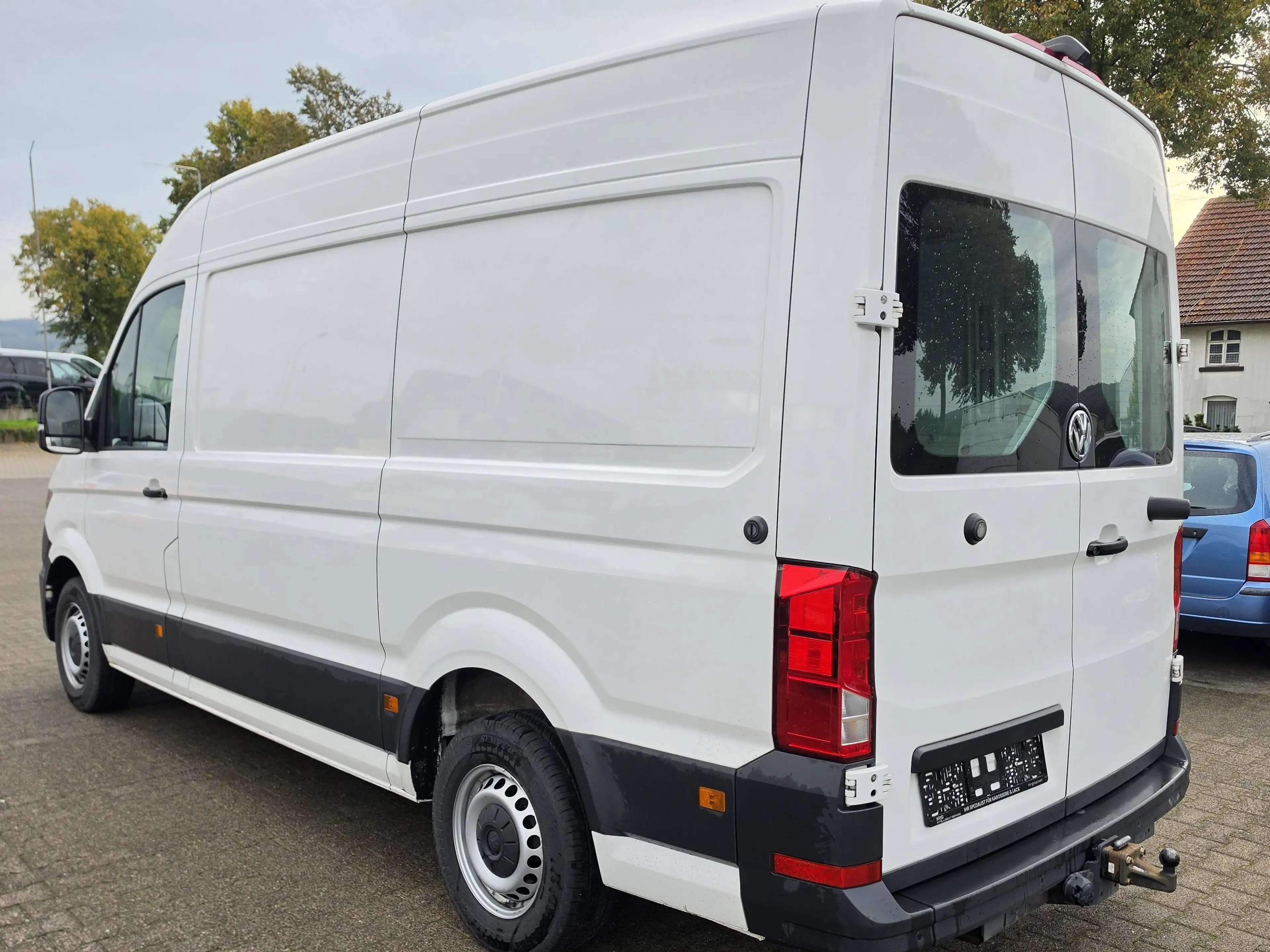 Volkswagen Crafter 35 mittellang Hochdach L2/H2 FWD Automatik Navi/Kamera — photo 4