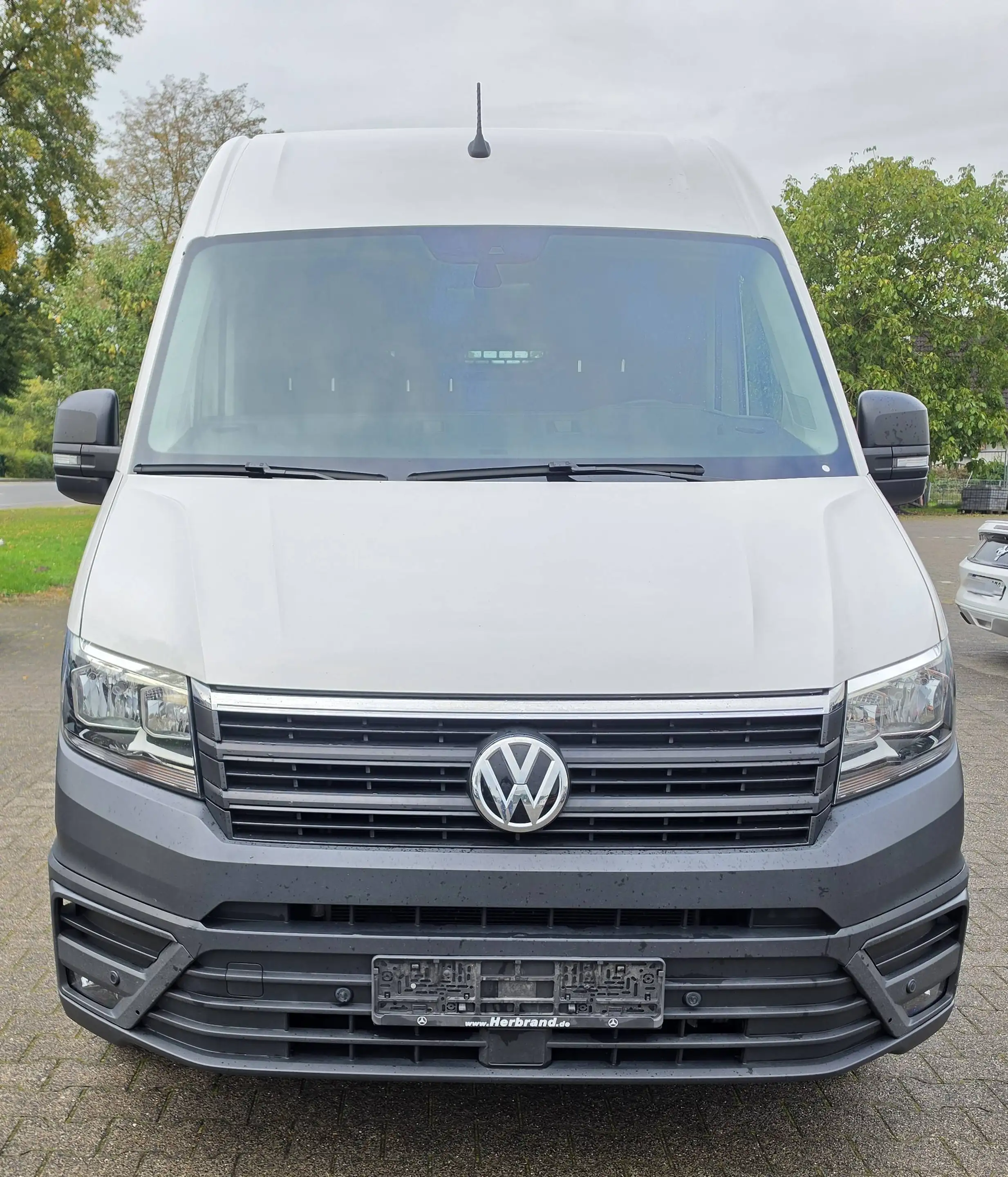 Volkswagen Crafter 35 mittellang Hochdach L2/H2 FWD Automatik Navi/Kamera — photo 5