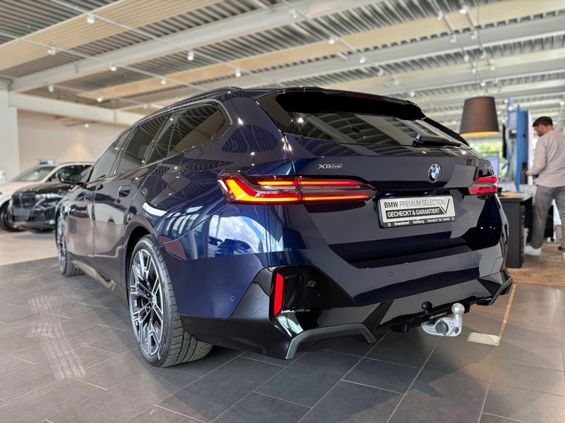 BMW 540 d xDrive Touring M Sportpaket Panorama AHK — photo 8