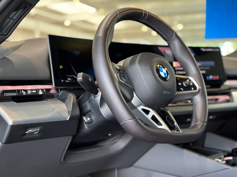 BMW 540 d xDrive Touring M Sportpaket Panorama AHK — photo 17