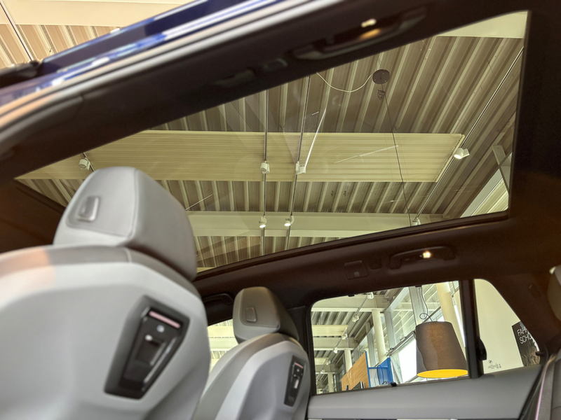 BMW 540 d xDrive Touring M Sportpaket Panorama AHK — photo 30